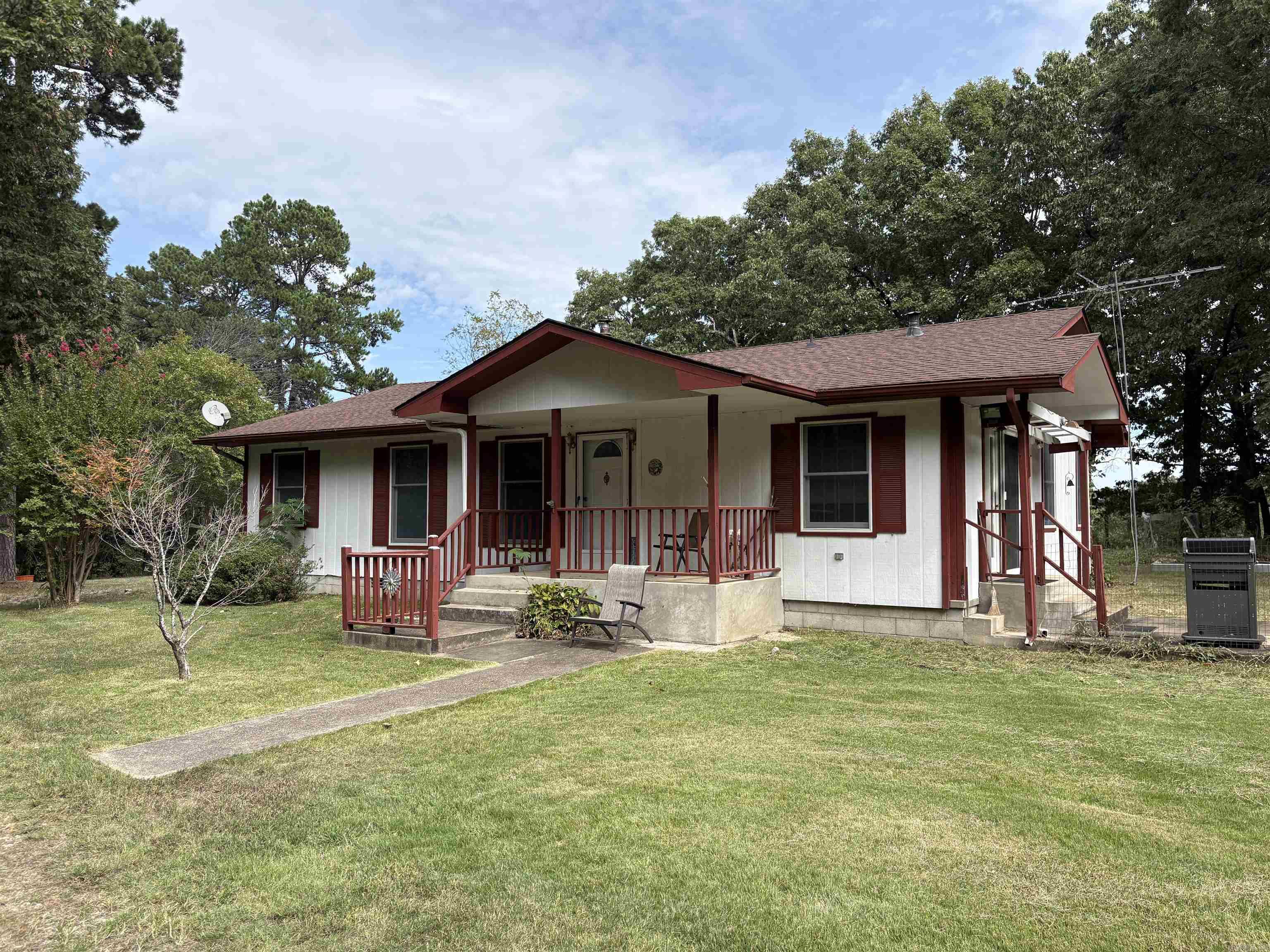 6591 Hwy 125 N Property Photo 2