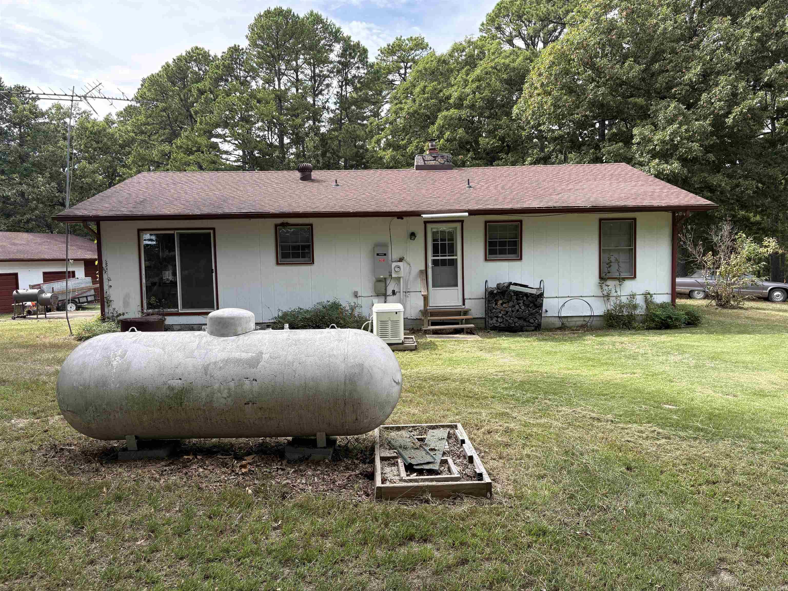 6591 Hwy 125 N Property Photo 4
