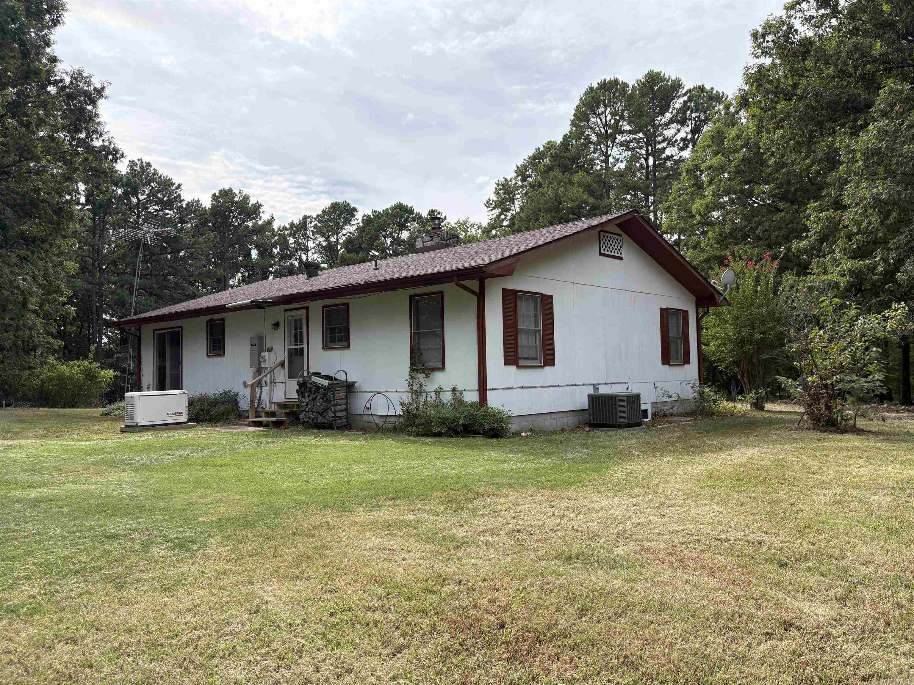 6591 Hwy 125 N Property Photo 5