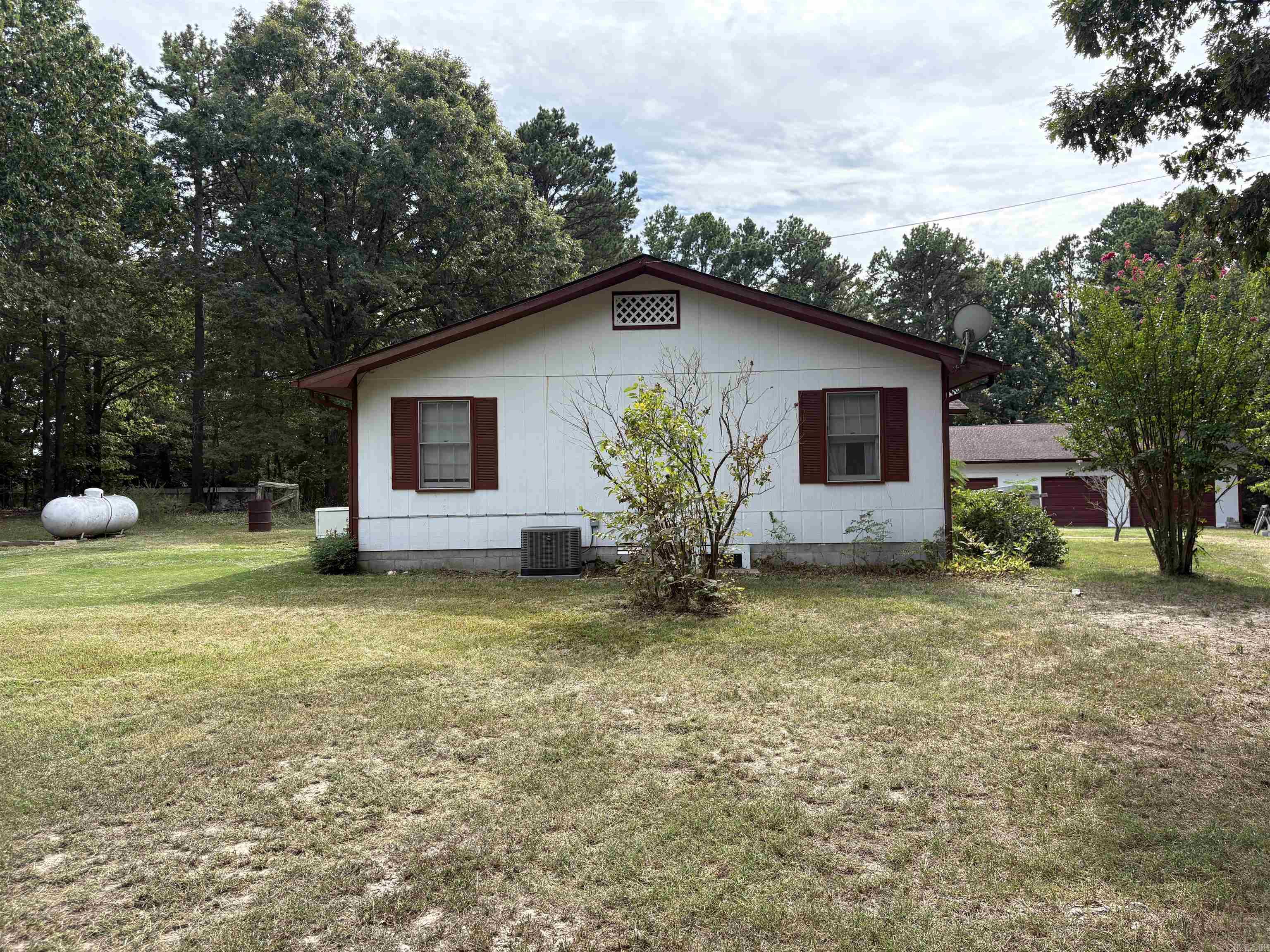 6591 Hwy 125 N Property Photo 6
