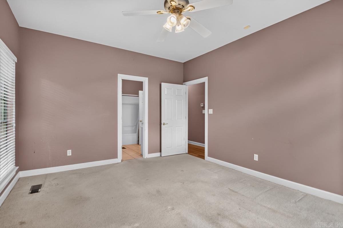 118 Duquesne Ct Property Photo 28
