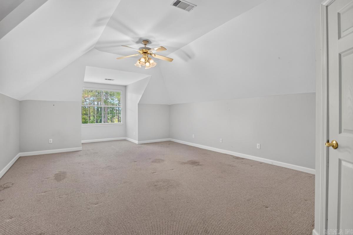 118 Duquesne Ct Property Photo 38