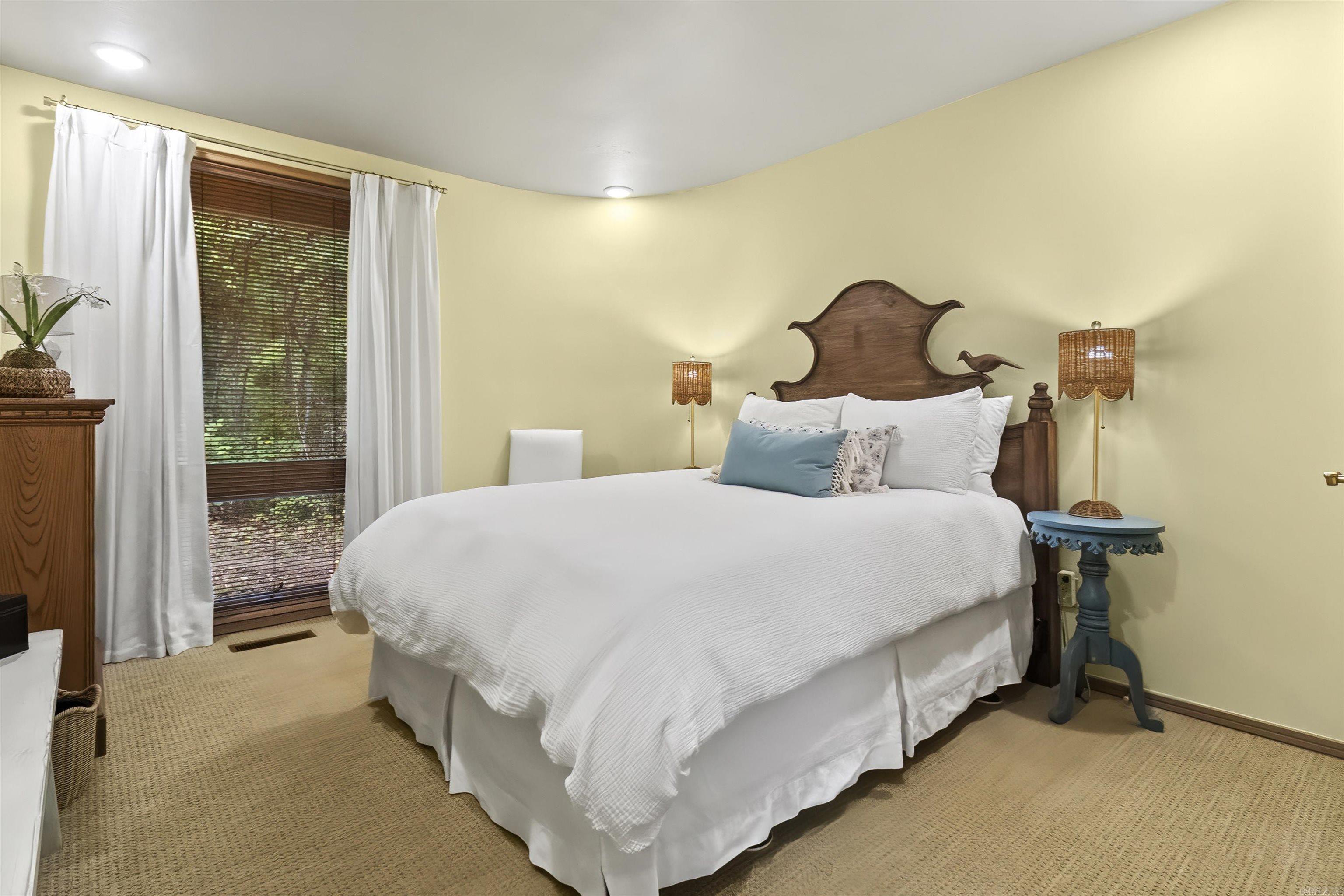 2702 Stonehedge Drive Property Photo 40