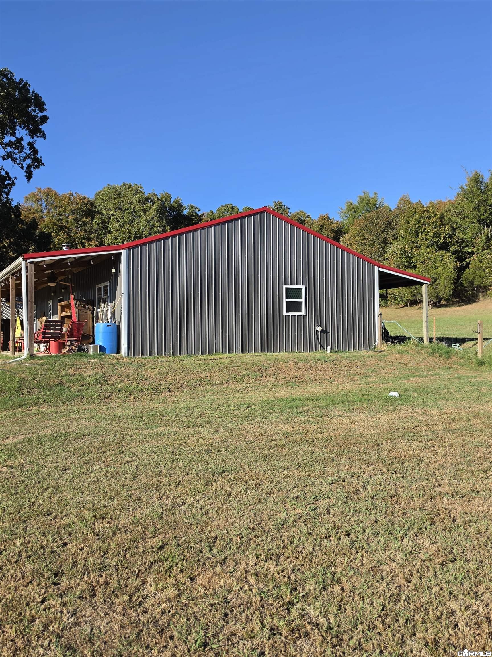 1195 Hwy 5 Property Photo 4