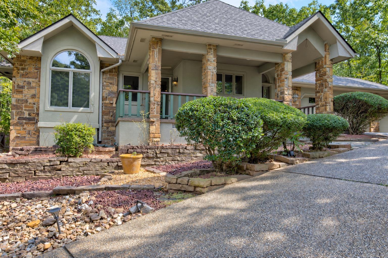 10 Princesa Lane Property Photo 3