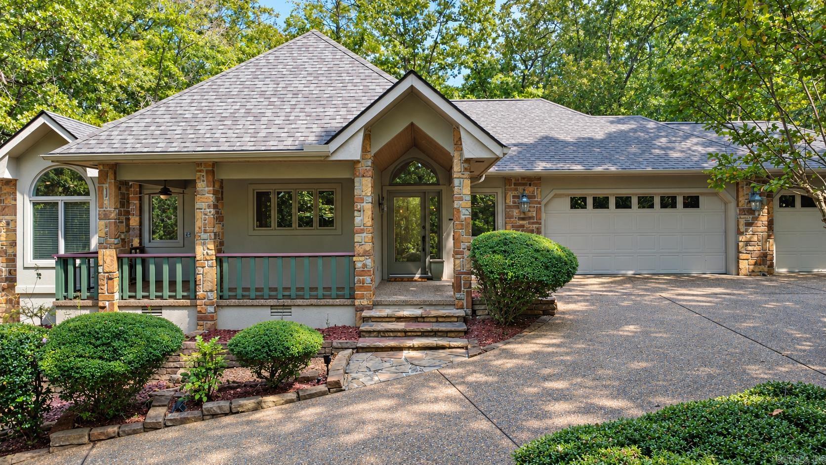 10 Princesa Lane Property Photo 4