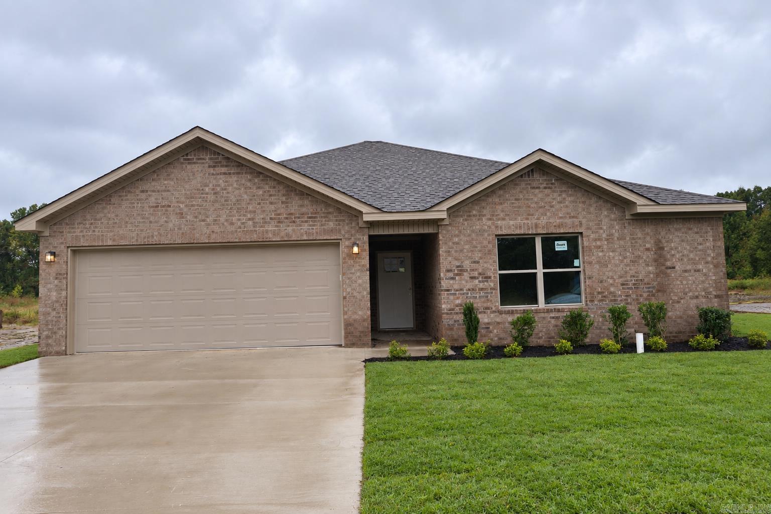 5501 Lotus St. Property Photo 1