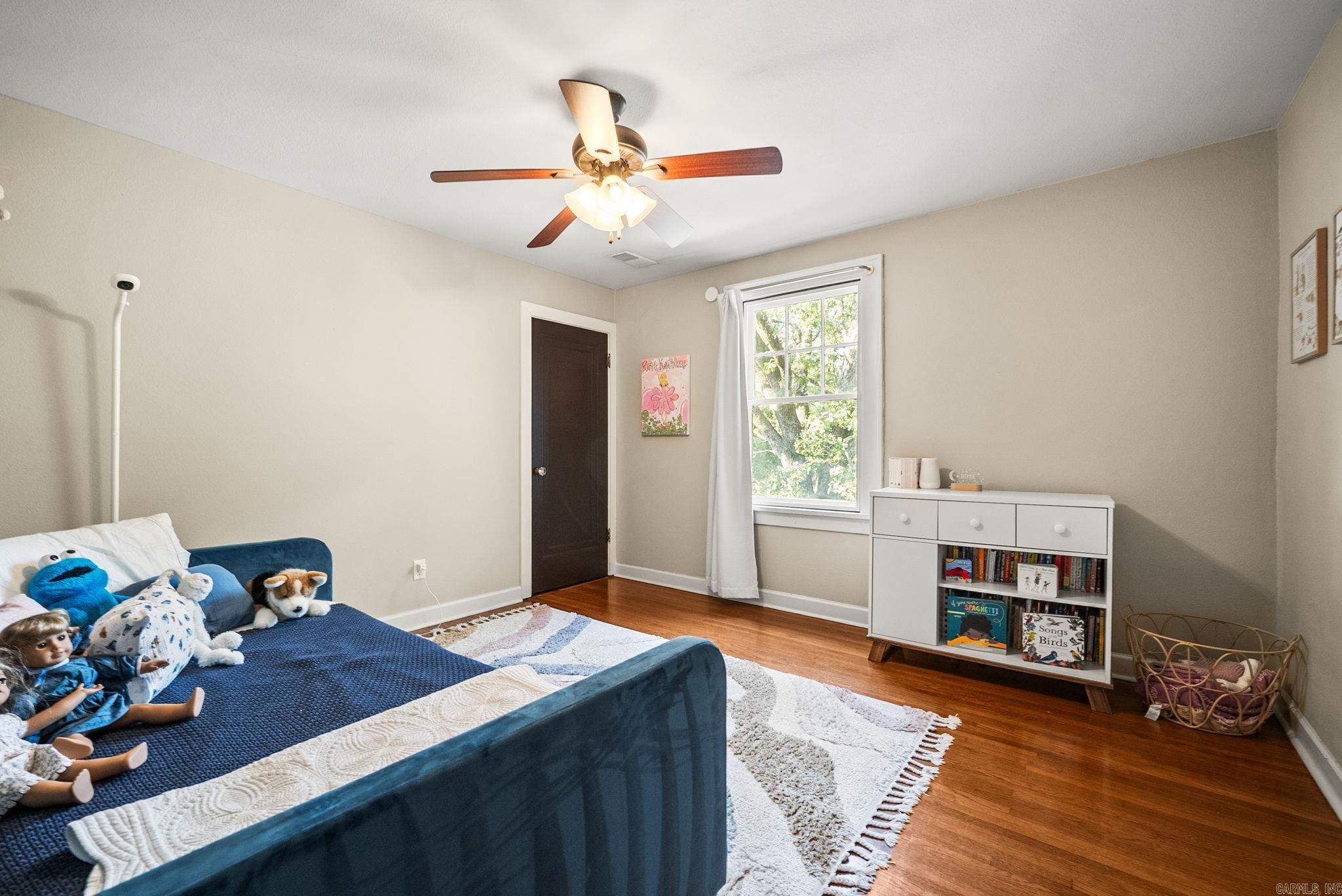 117 Crystal Court Property Photo 35
