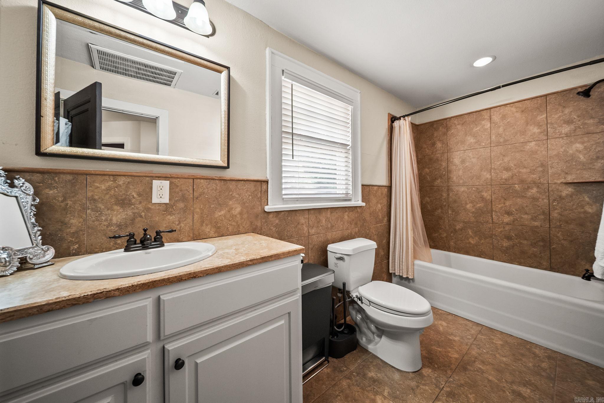 117 Crystal Court Property Photo 37