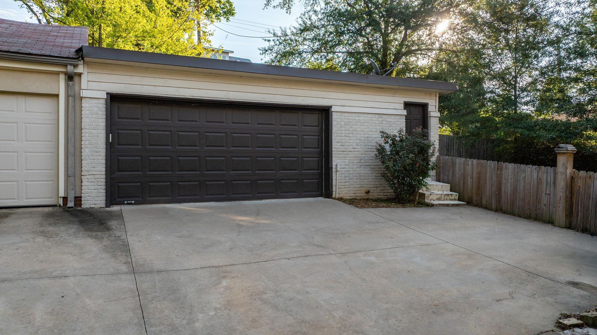 117 Crystal Court Property Photo 47