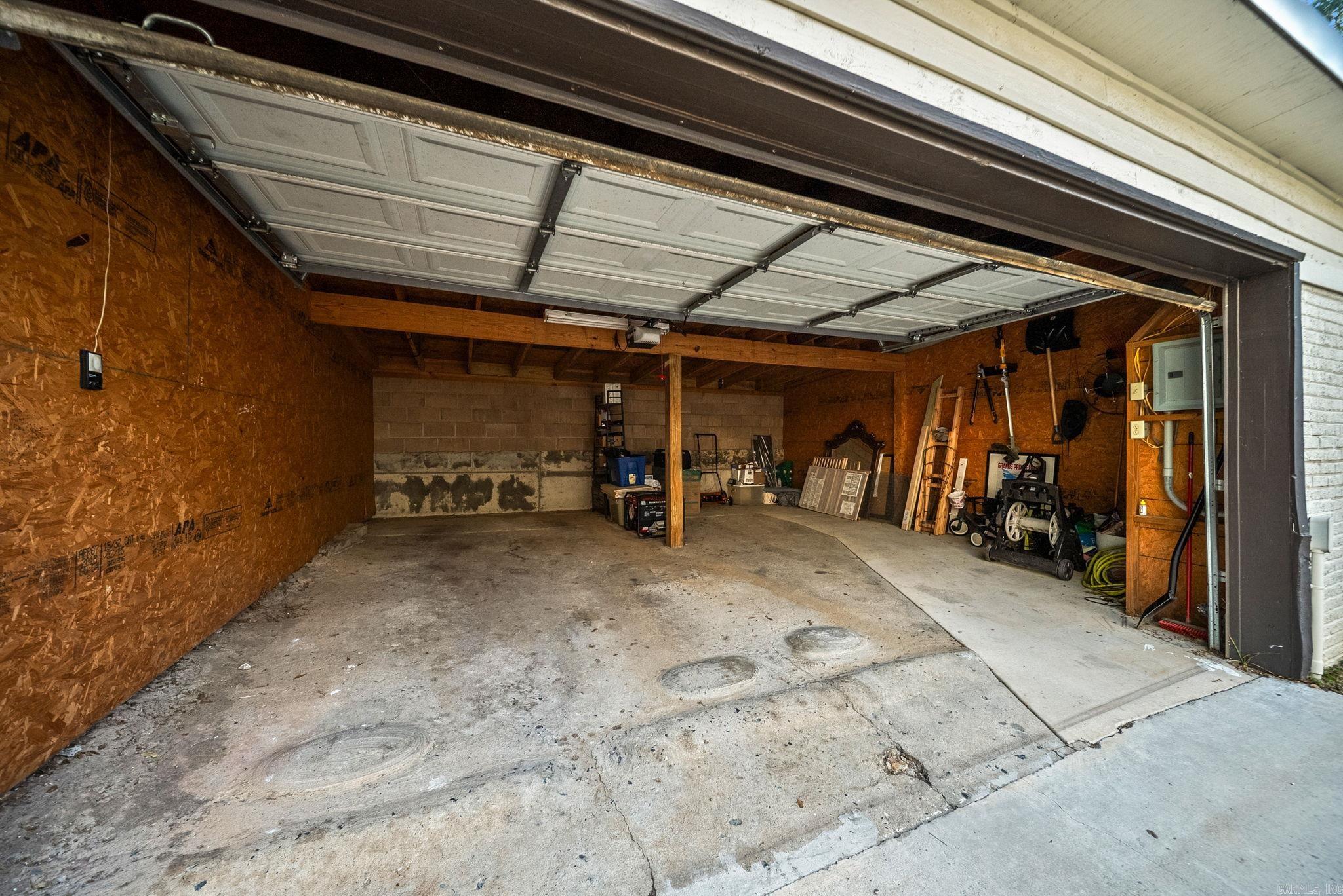 117 Crystal Court Property Photo 48