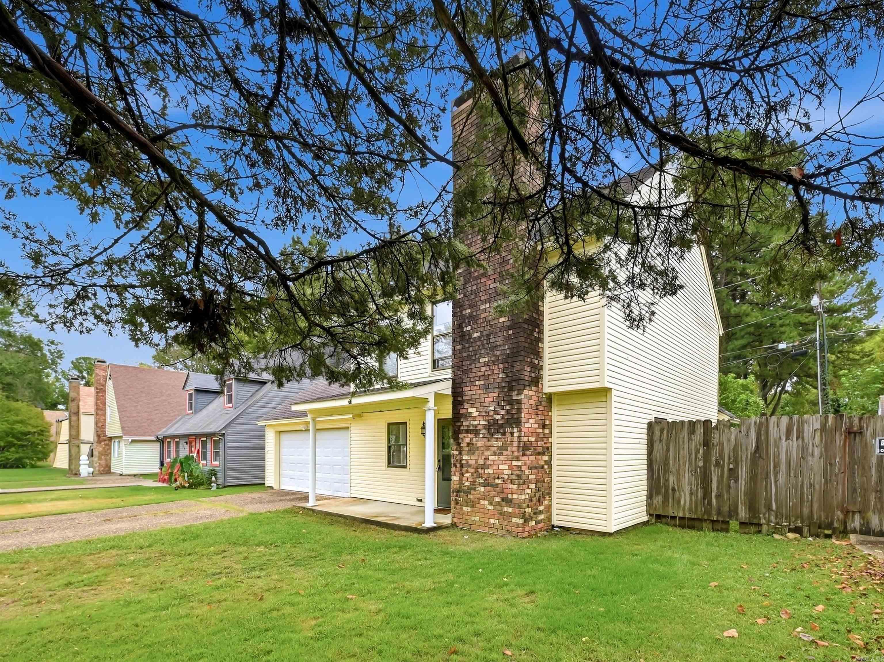 1315 Wright Street Property Photo 3