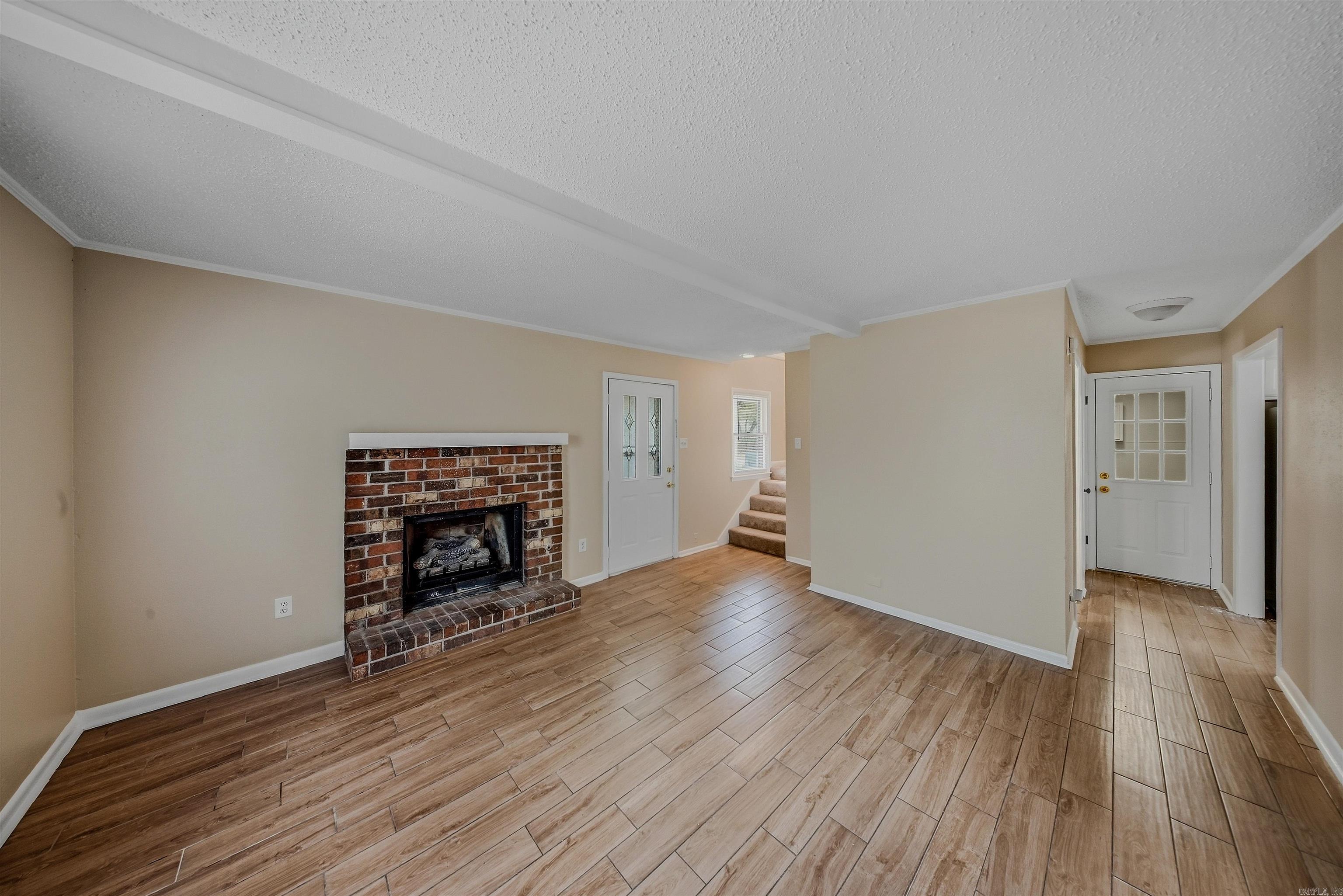 1315 Wright Street Property Photo 8