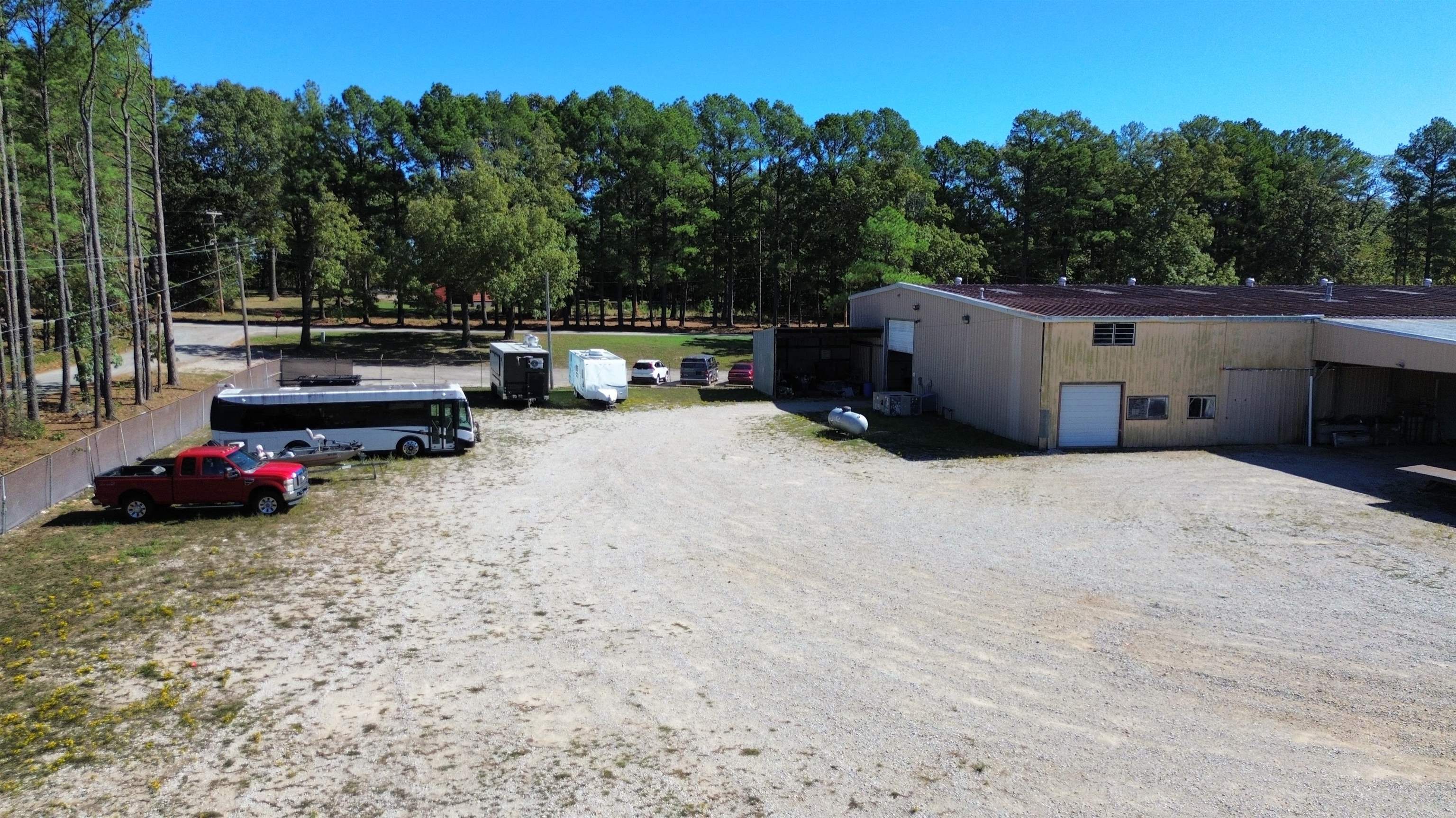 50 S Pottawattamie Drive Property Photo 8