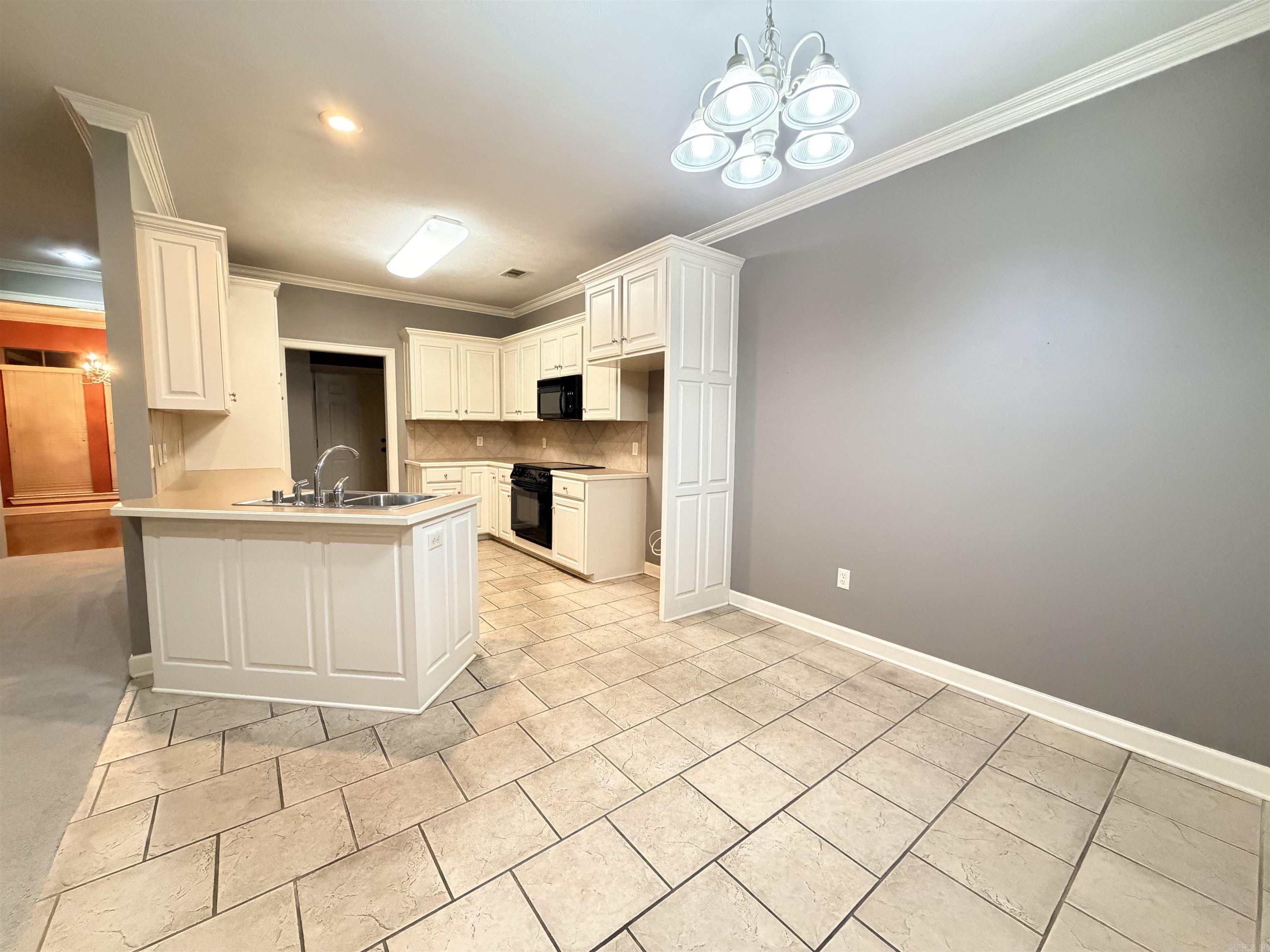 1430 Crosspoint Road Property Photo 6