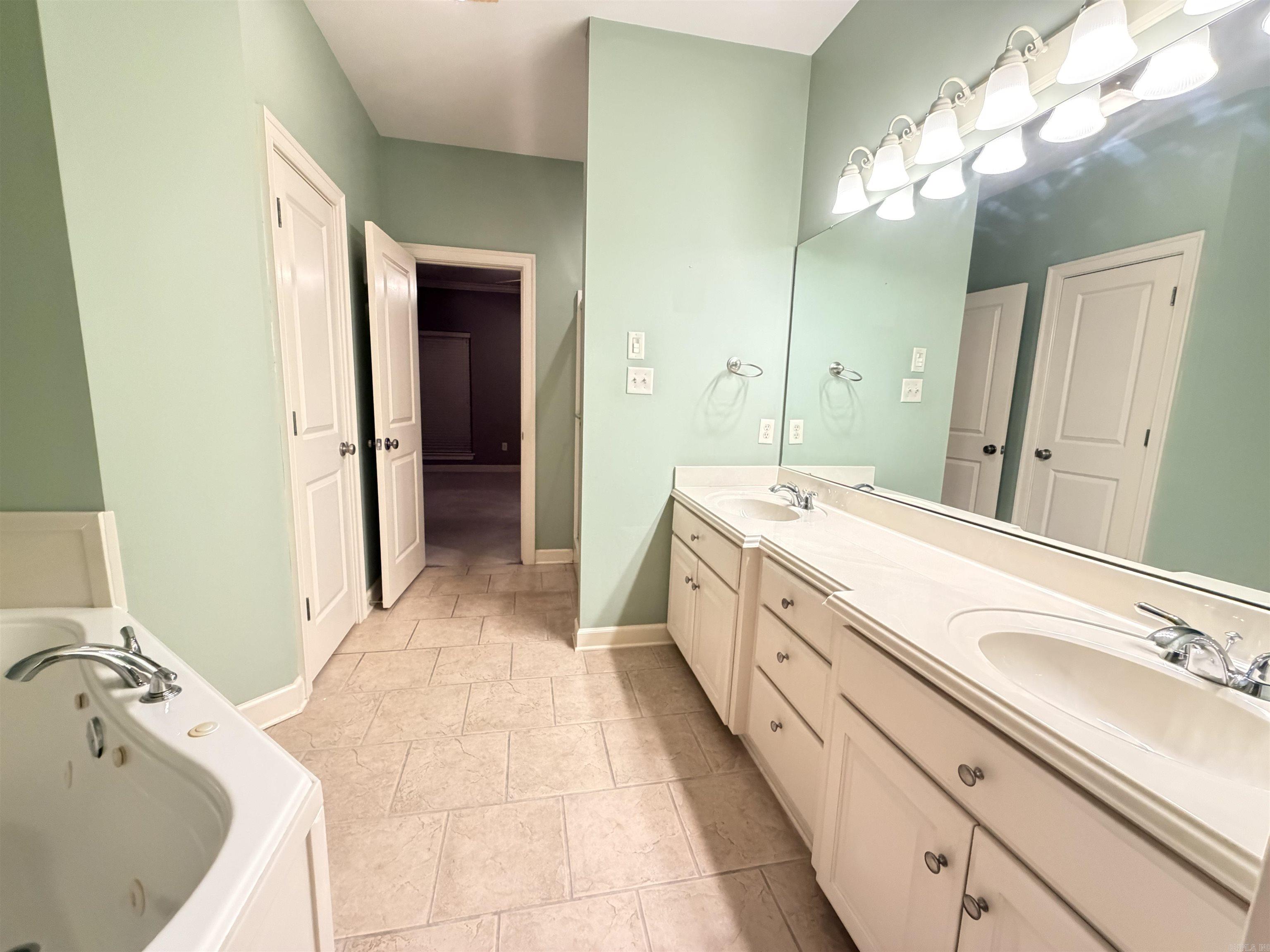 1430 Crosspoint Road Property Photo 13
