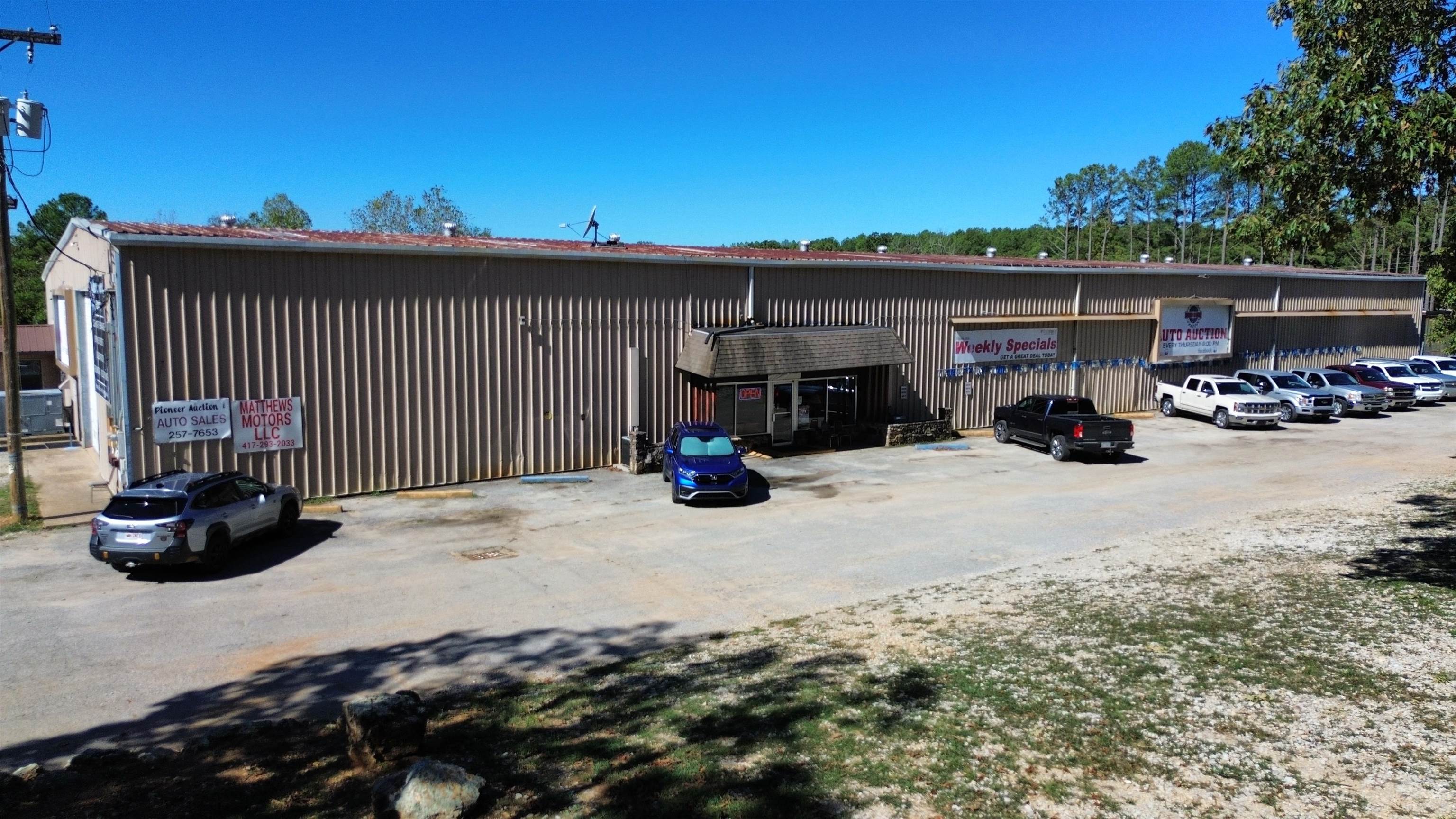 50 S Pottawattamie Drive Property Photo 3
