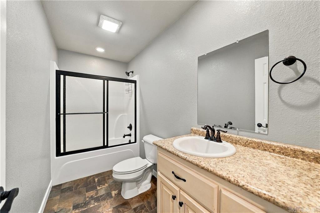 115 Newton Springs Property Photo 45