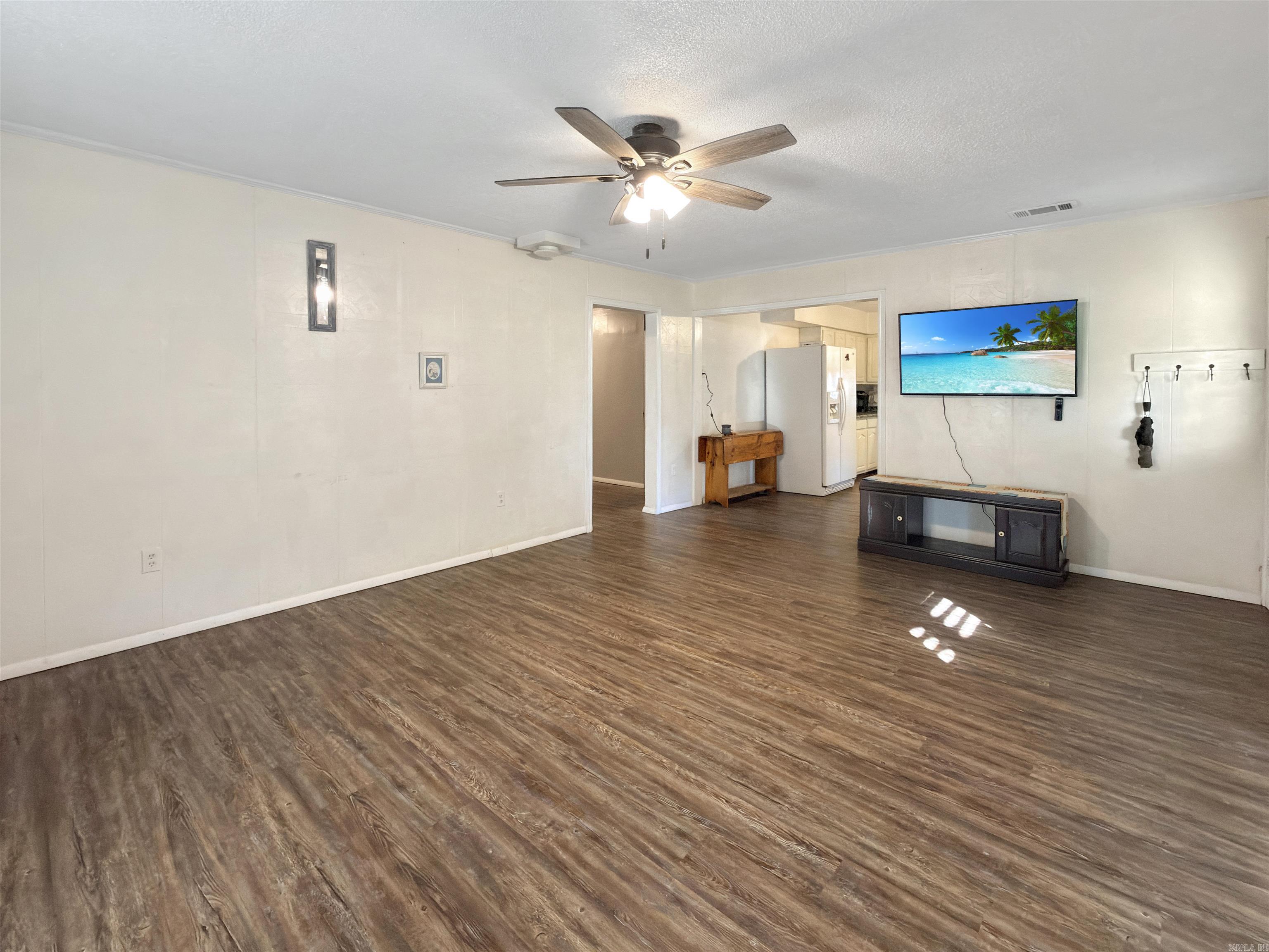 106 W Mcbride Street Property Photo 4