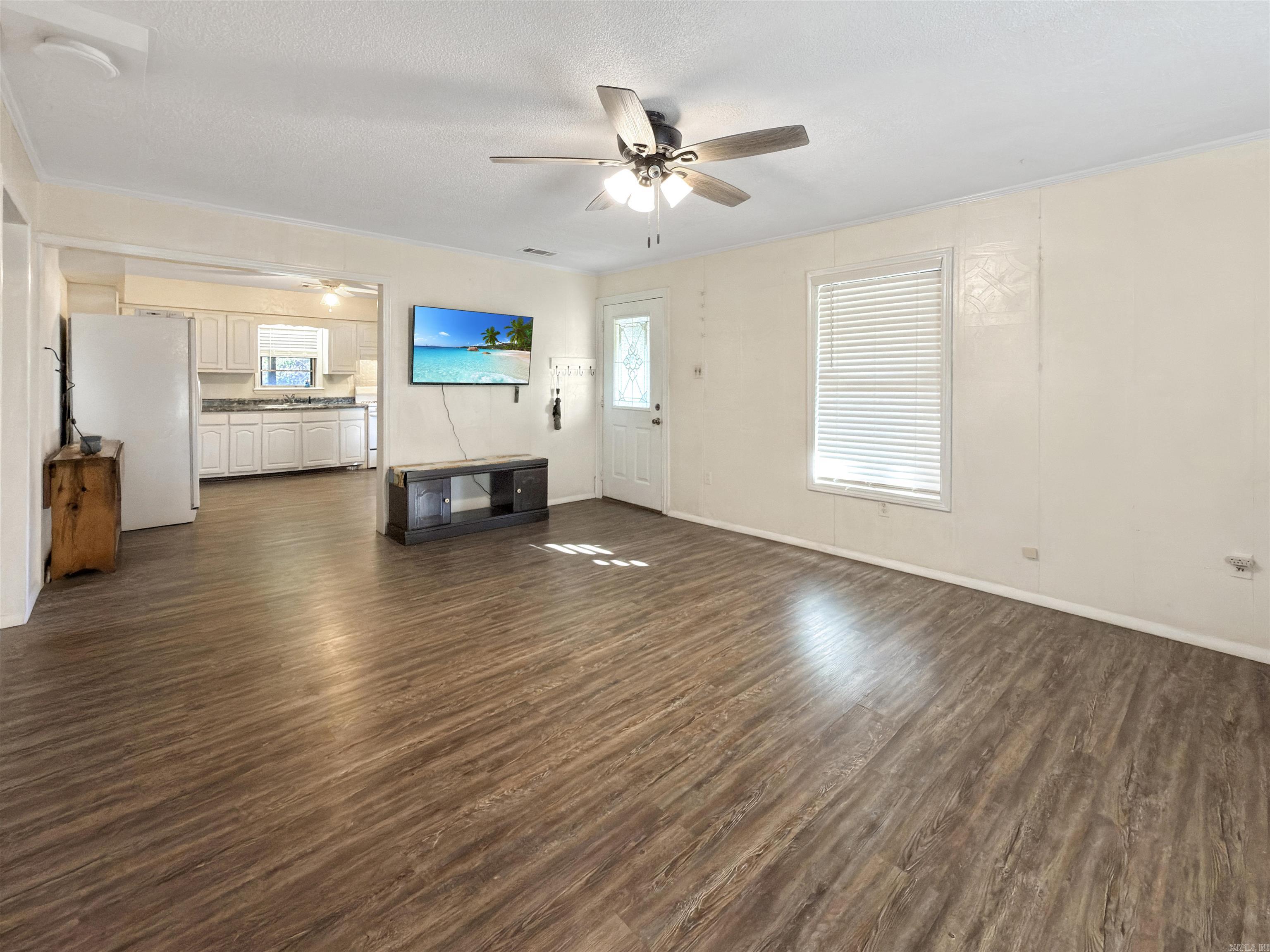 106 W Mcbride Street Property Photo 5