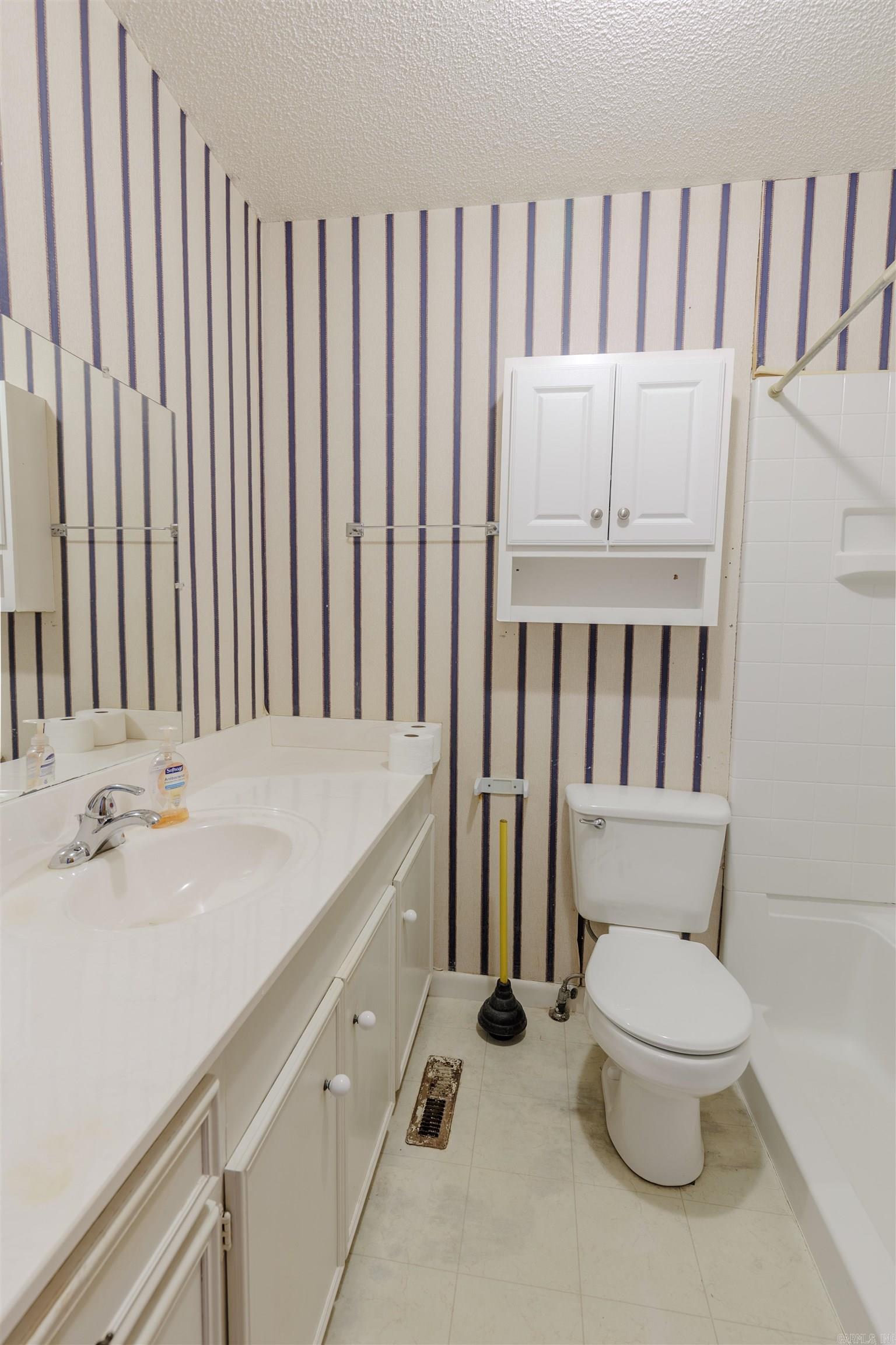 1739 Highway 216 Property Photo 24