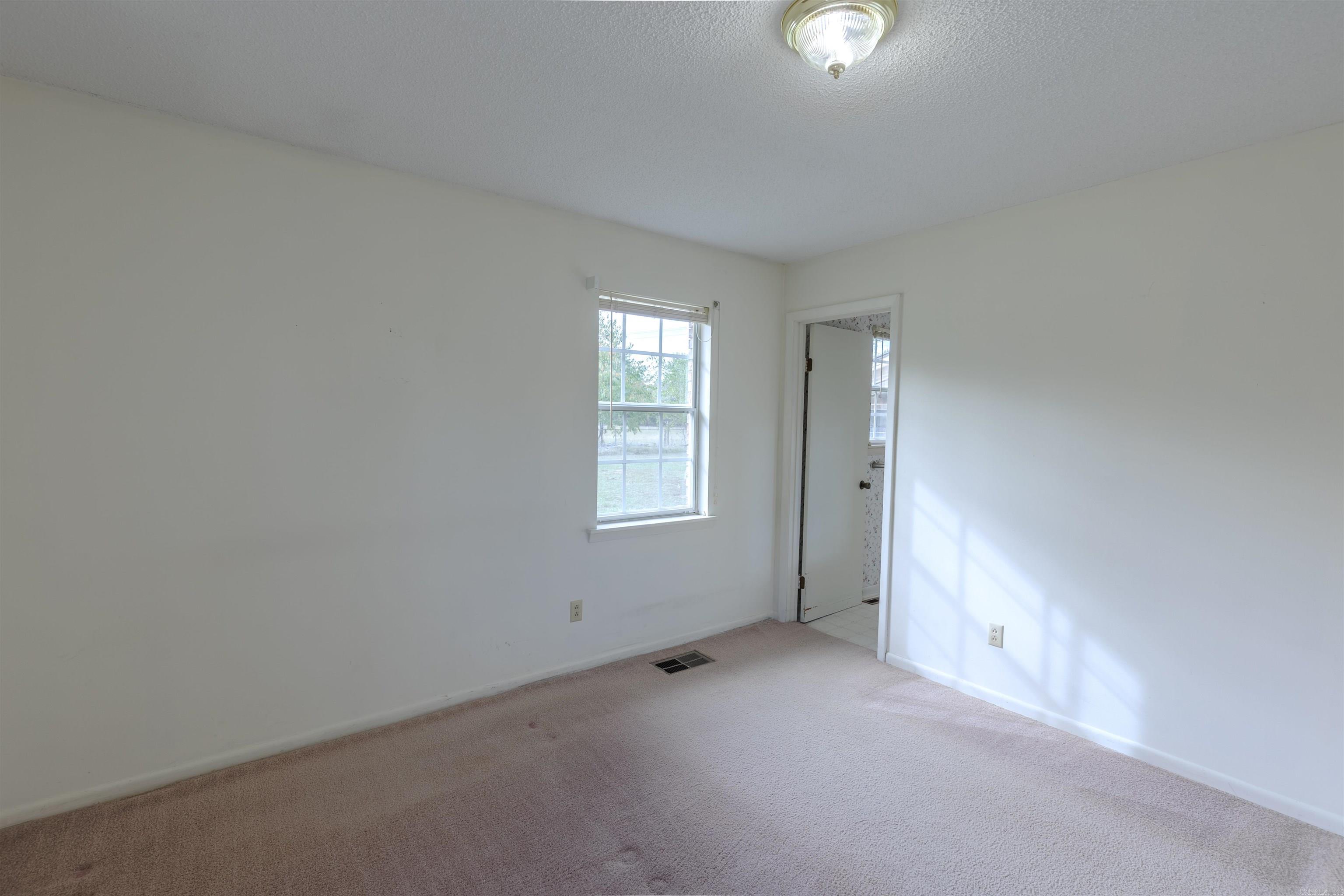 1739 Highway 216 Property Photo 32