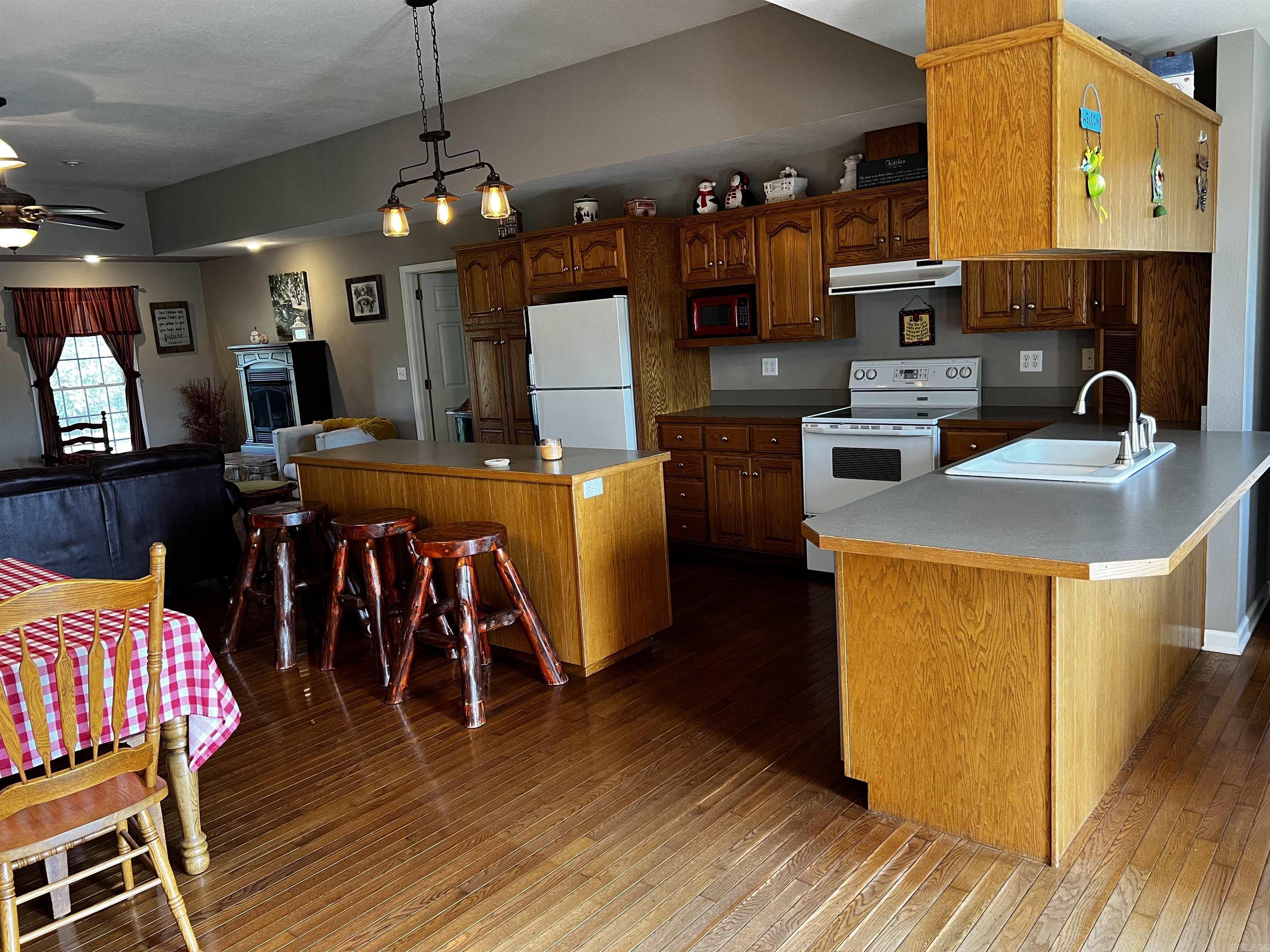 715 River Bluff Road Property Photo 25
