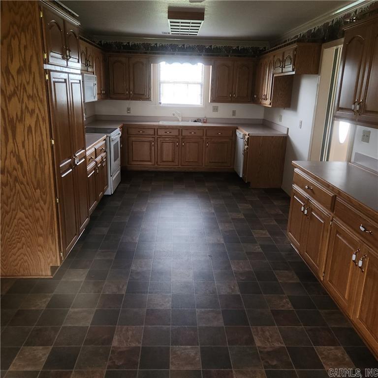1709 County Road 4451 Property Photo 18