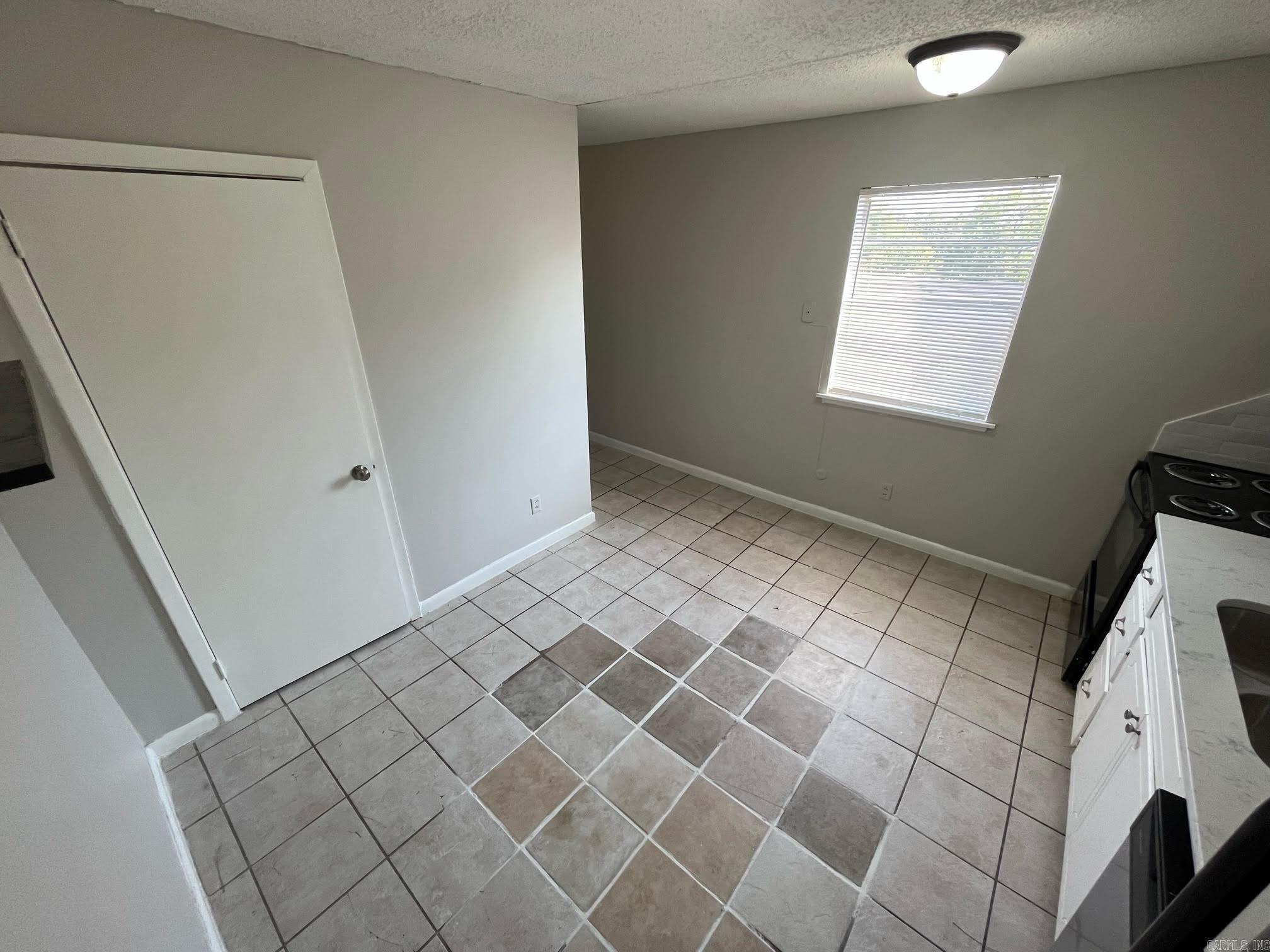 5101 H Street #9 Property Photo 17