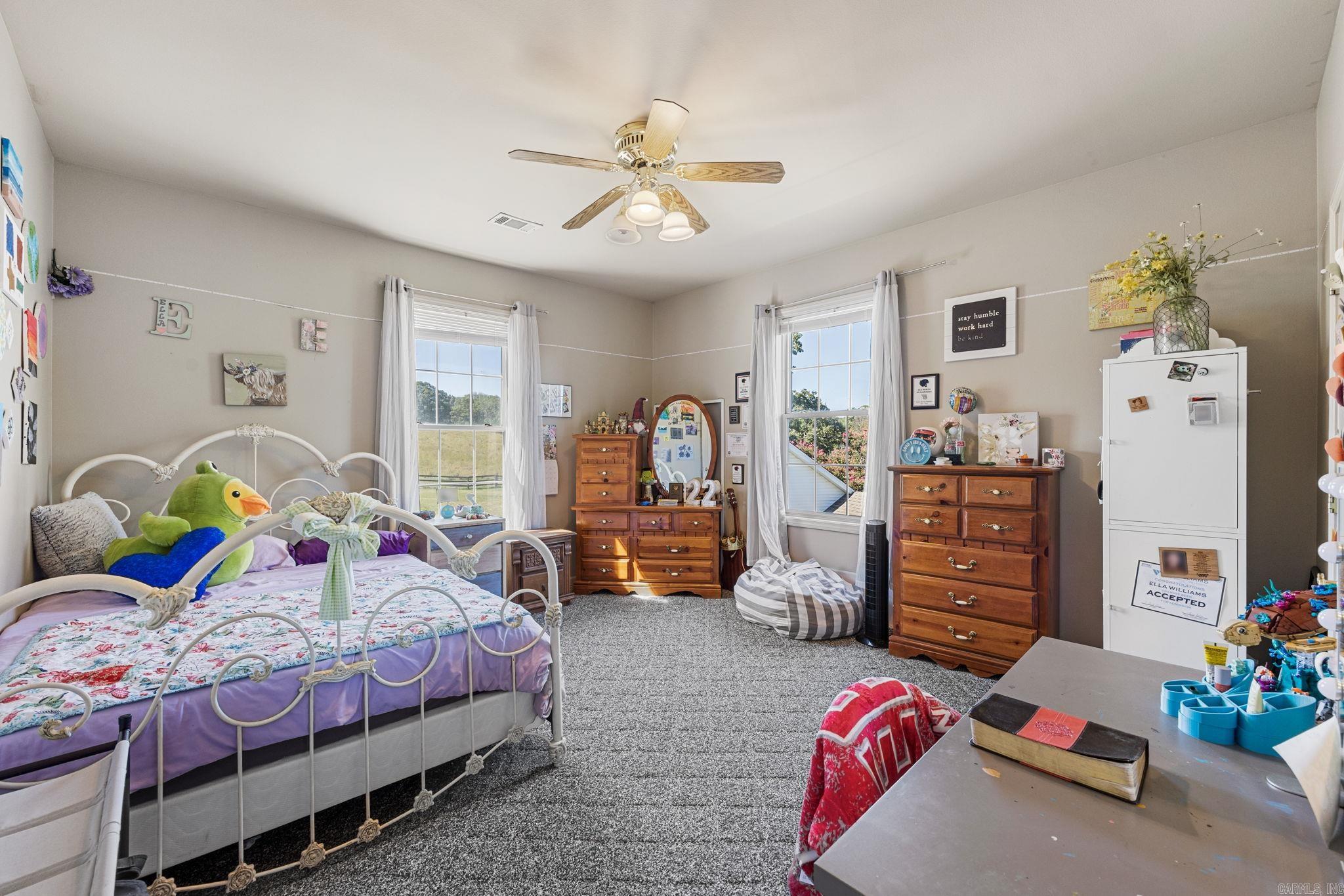 200 Clampett Lane Property Photo 27