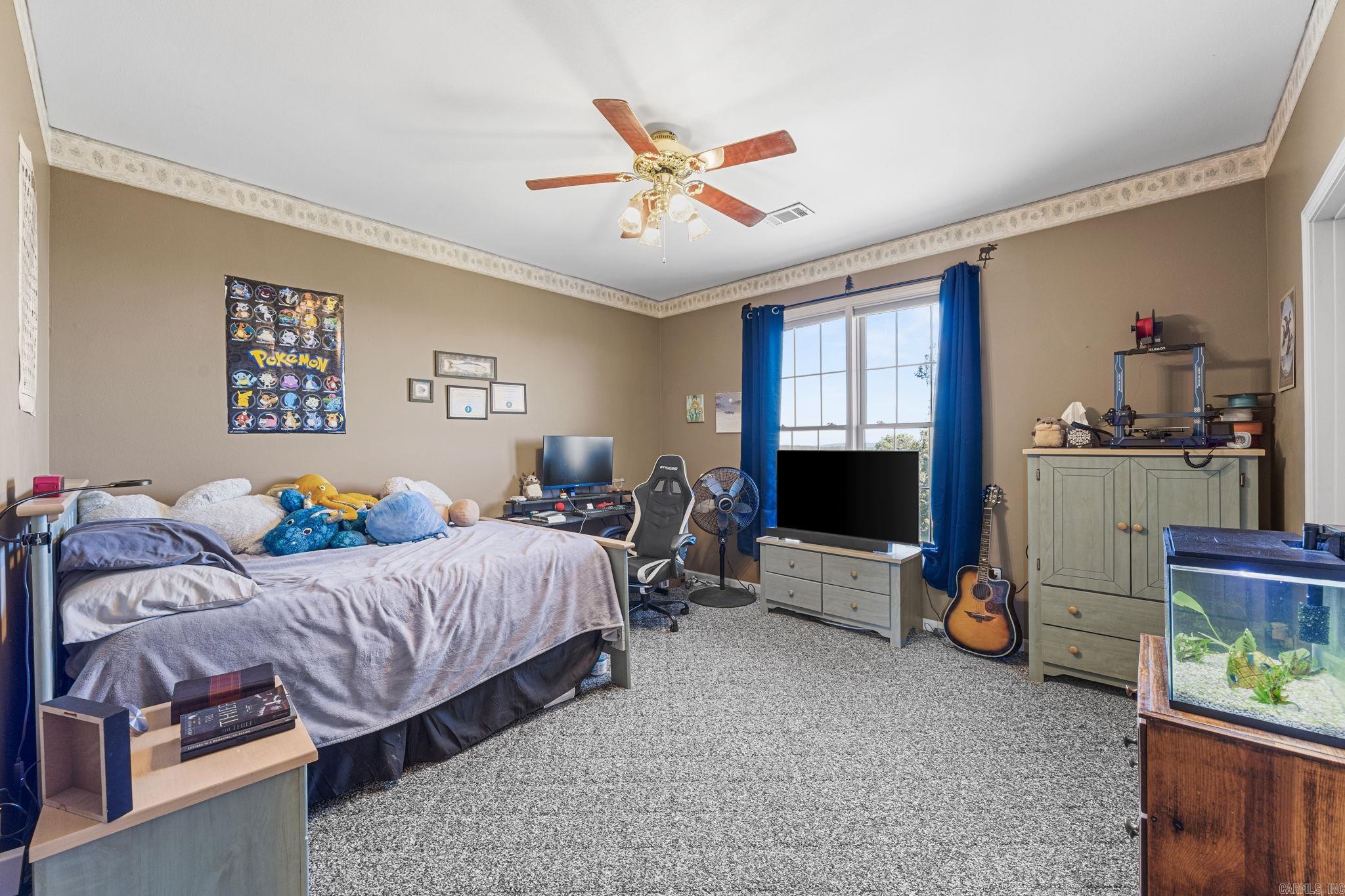 200 Clampett Lane Property Photo 29
