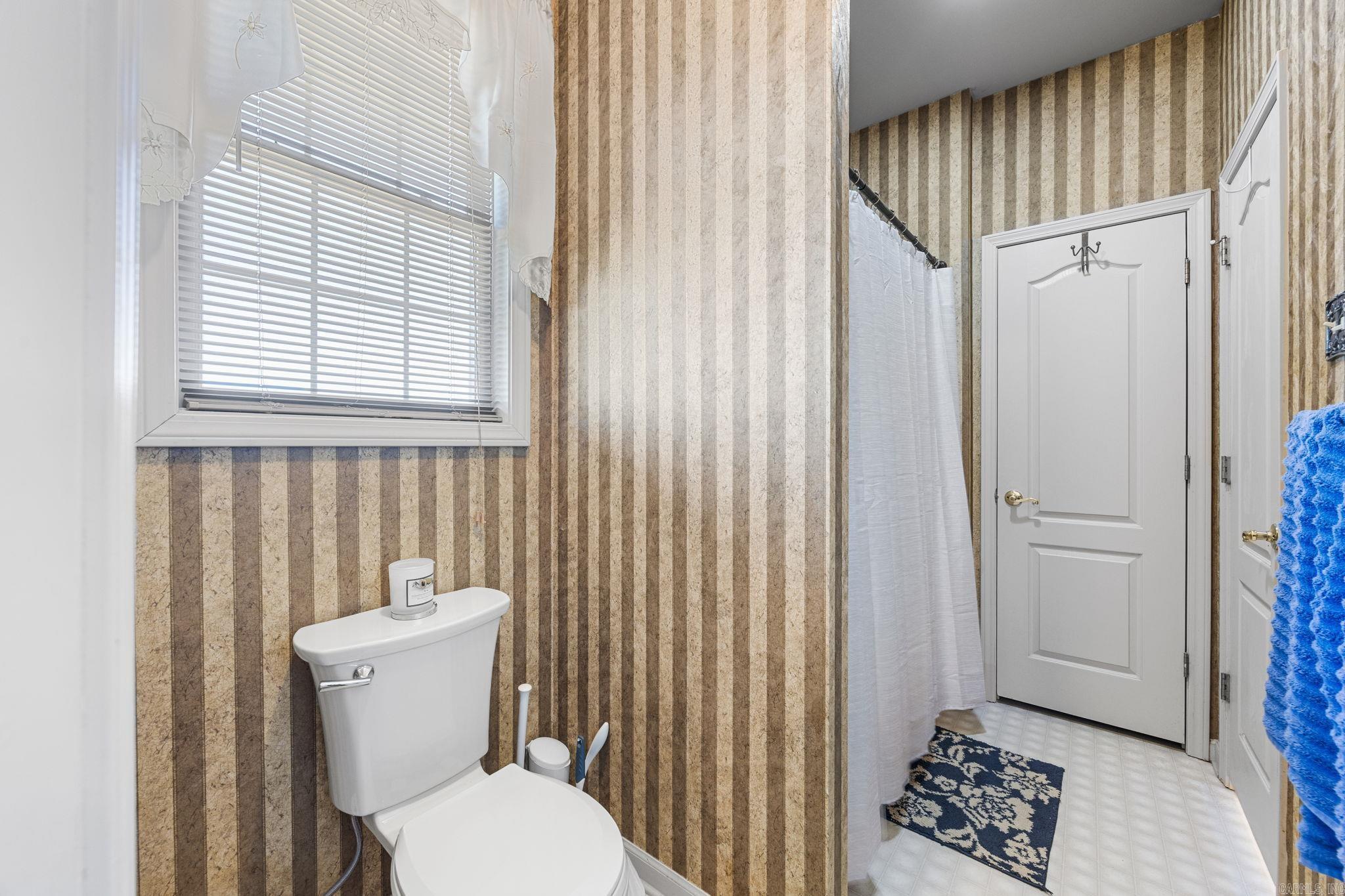200 Clampett Lane Property Photo 31