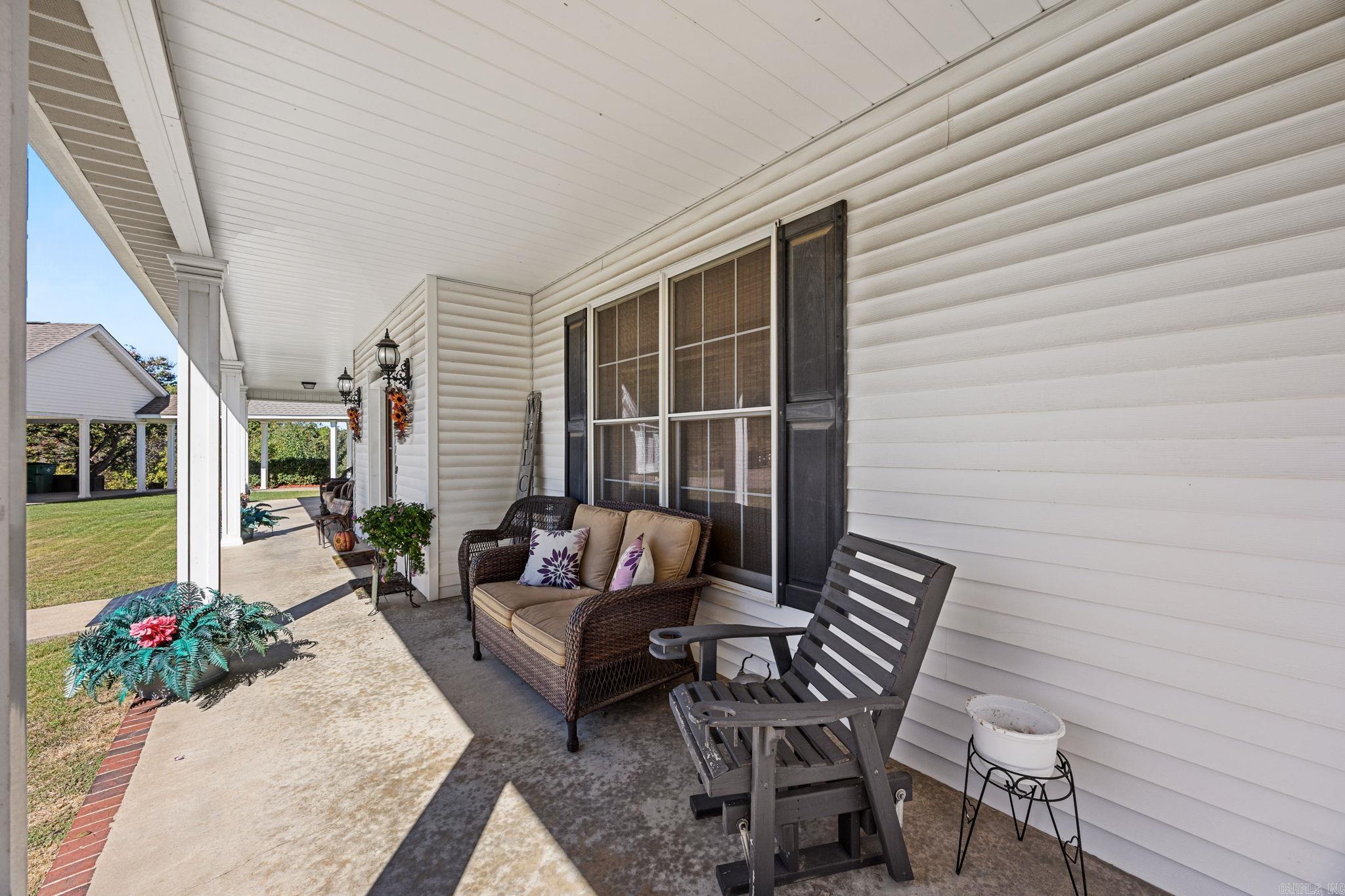 200 Clampett Lane Property Photo 41