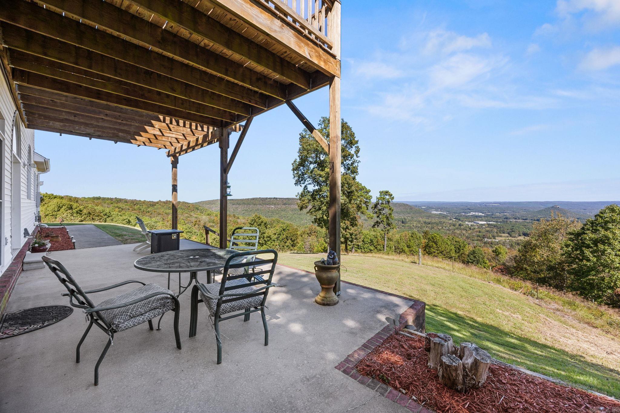 200 Clampett Lane Property Photo 44