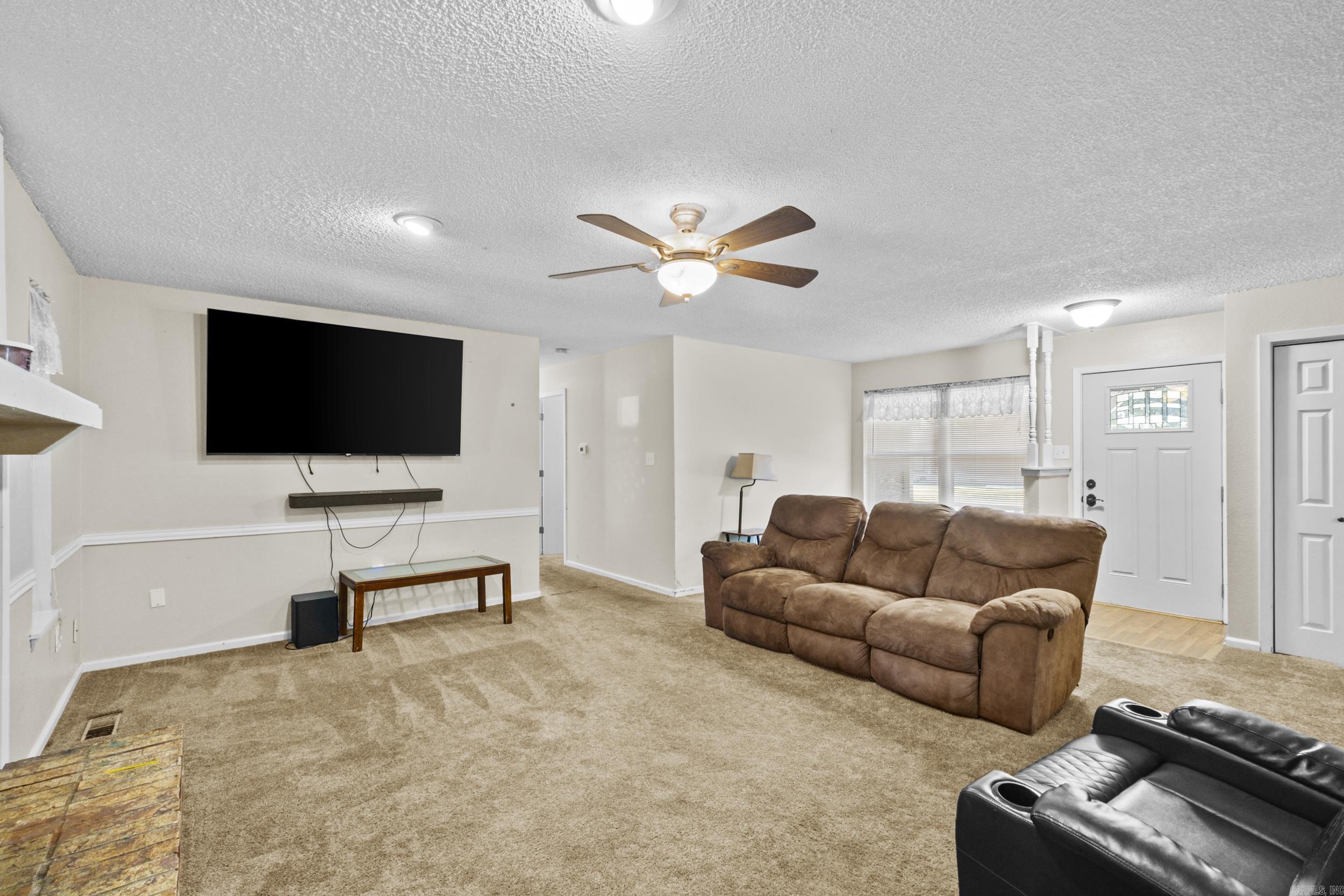 6 Whippoorwill Drive Property Photo 12