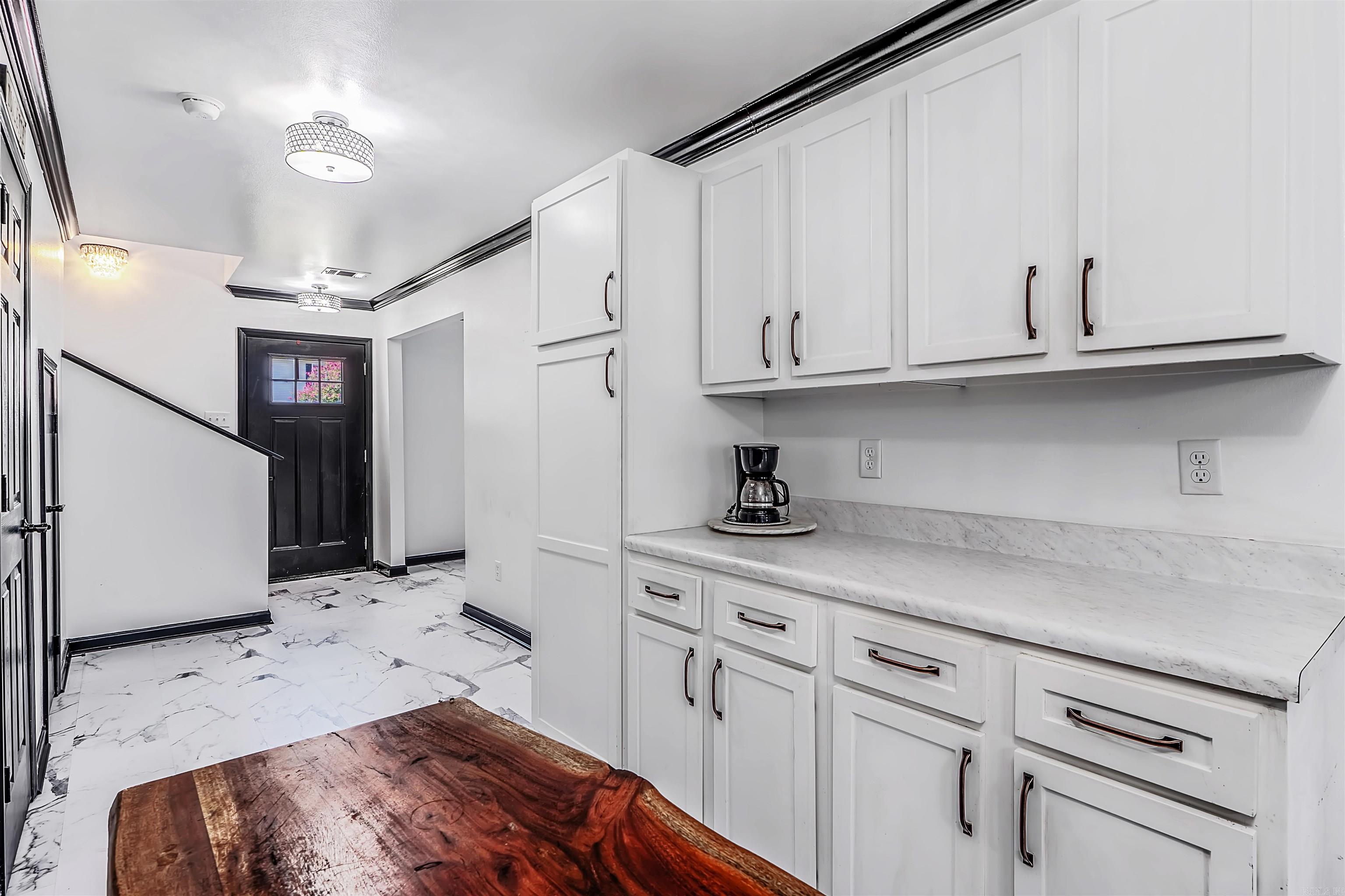200 Pine Forest Drive E1 Property Photo 18