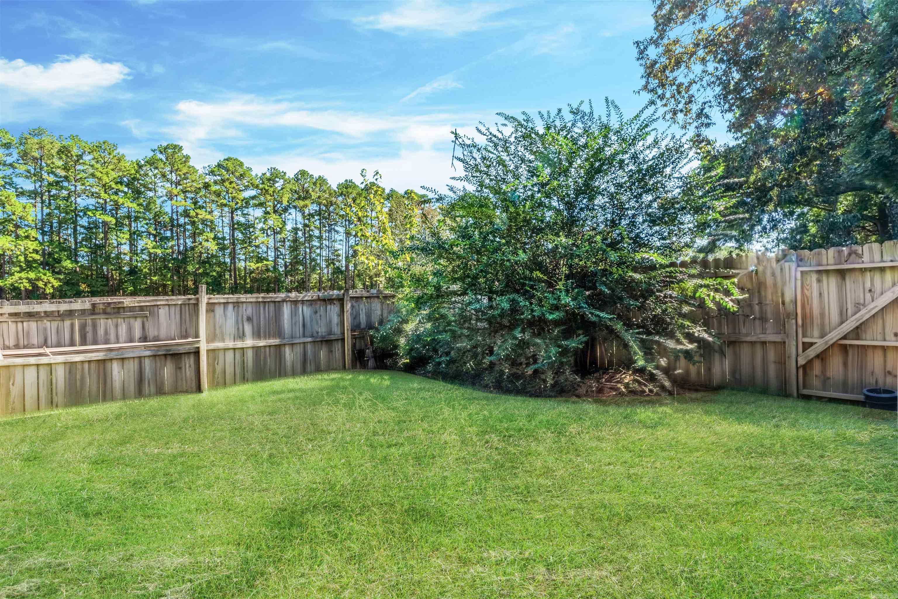 200 Pine Forest Drive E1 Property Photo 31