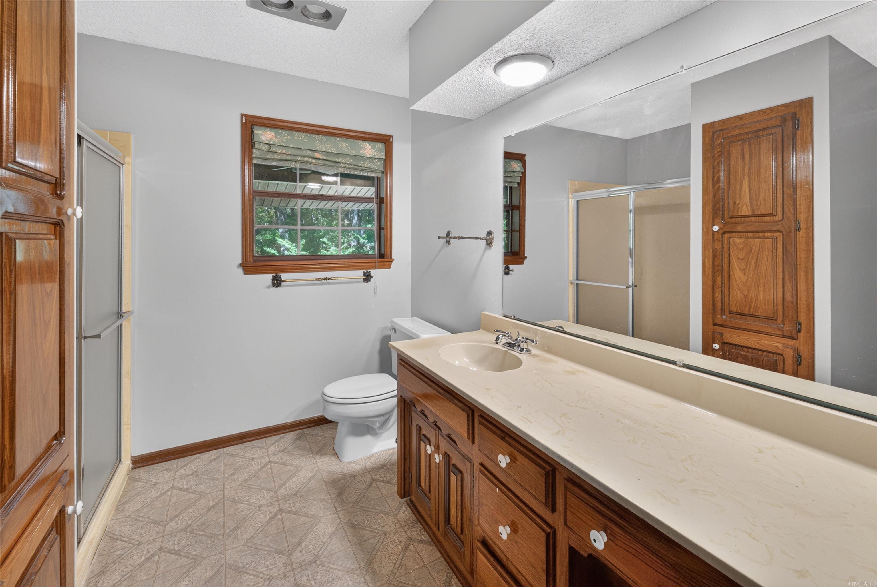 10 Ivy Circle Property Photo 14