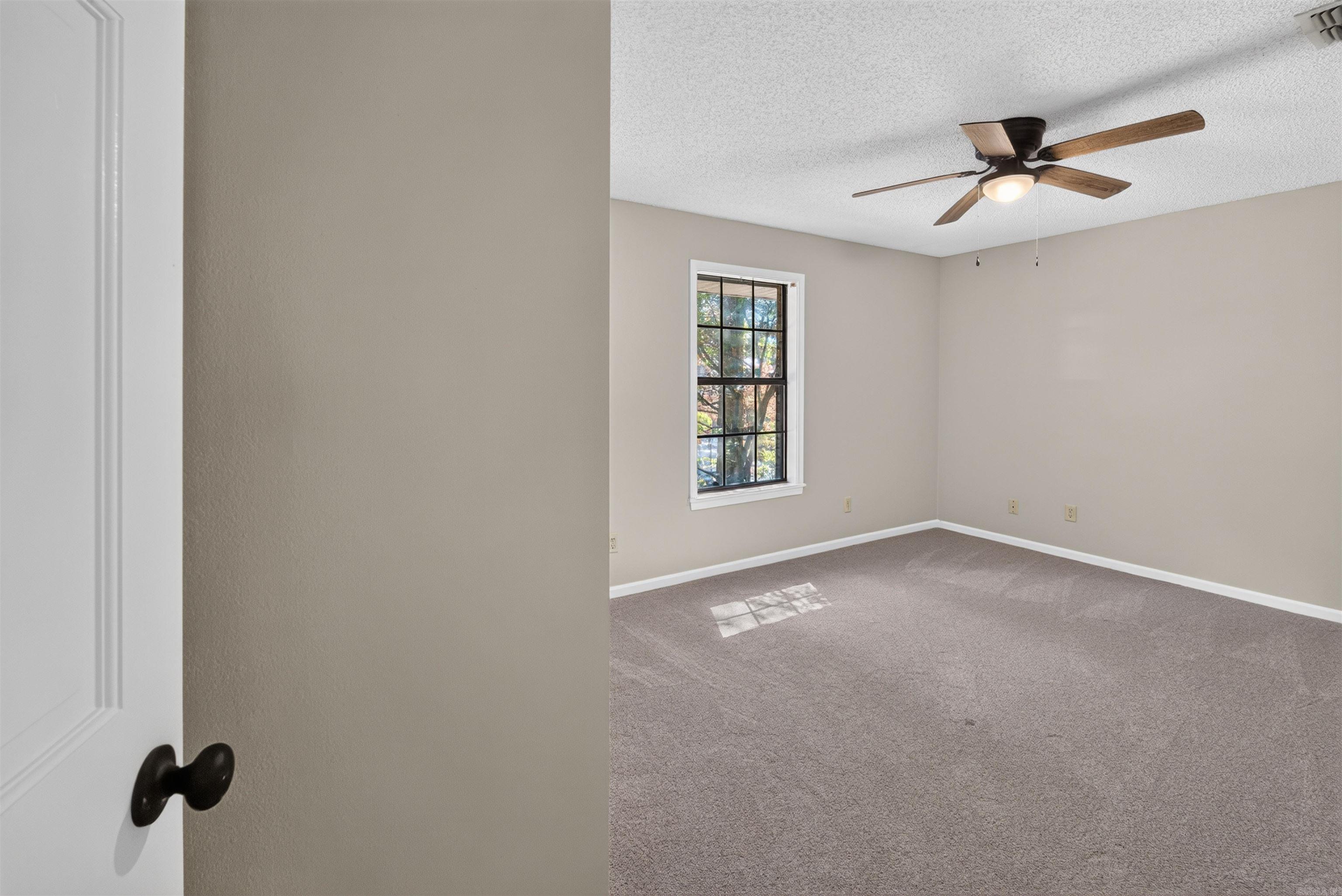 10 Ivy Circle Property Photo 17