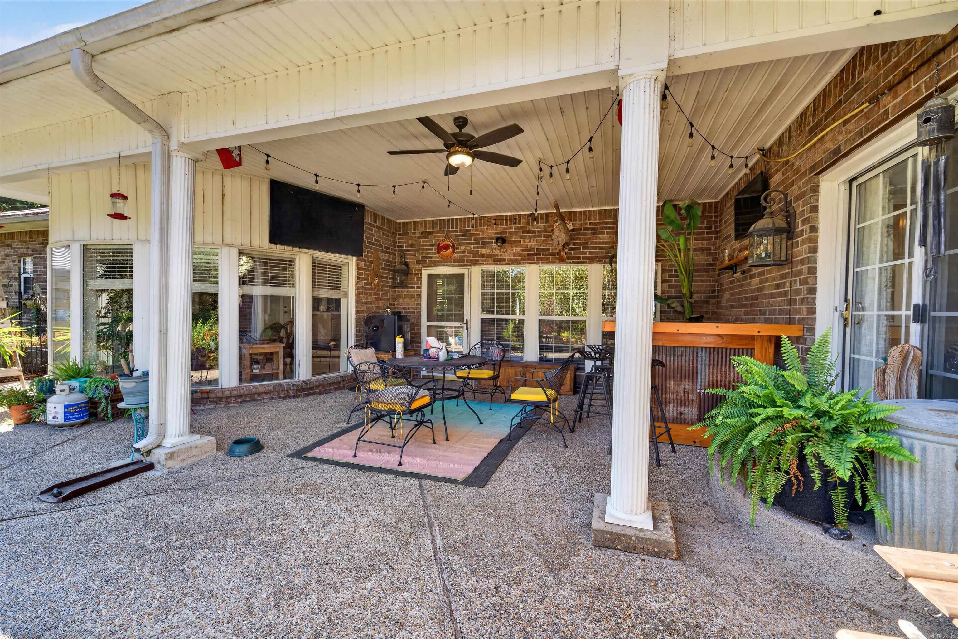 1022 Old Military Road Property Photo 26