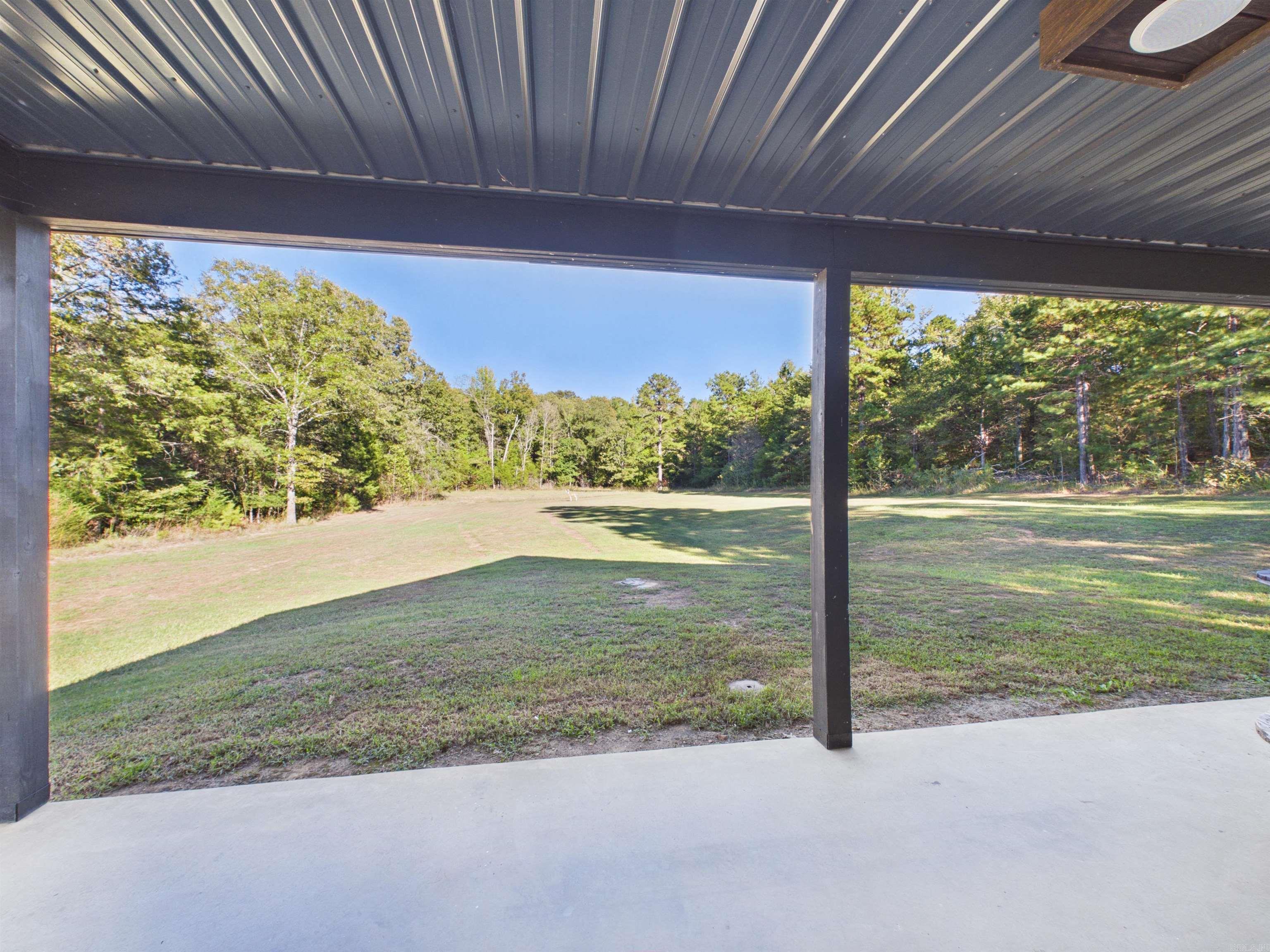 106 W Prosperity Rd Property Photo 29