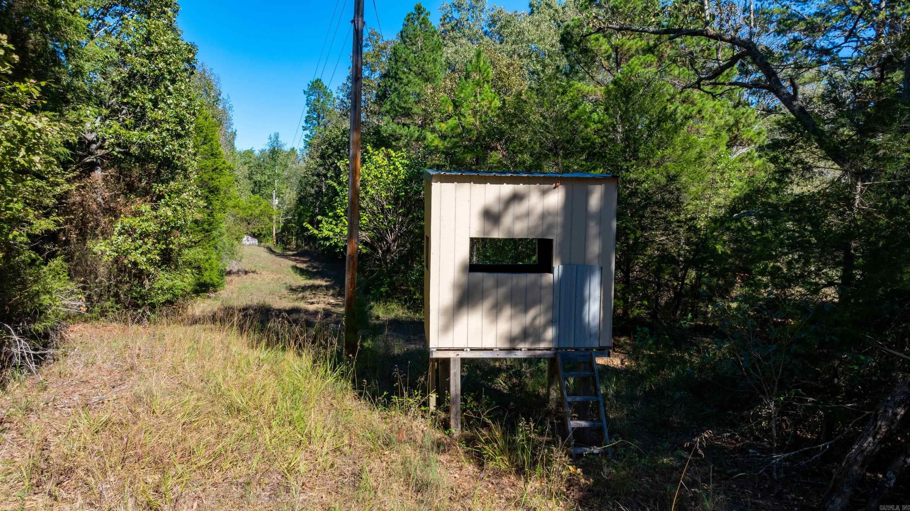 106 W Prosperity Rd Property Photo 41