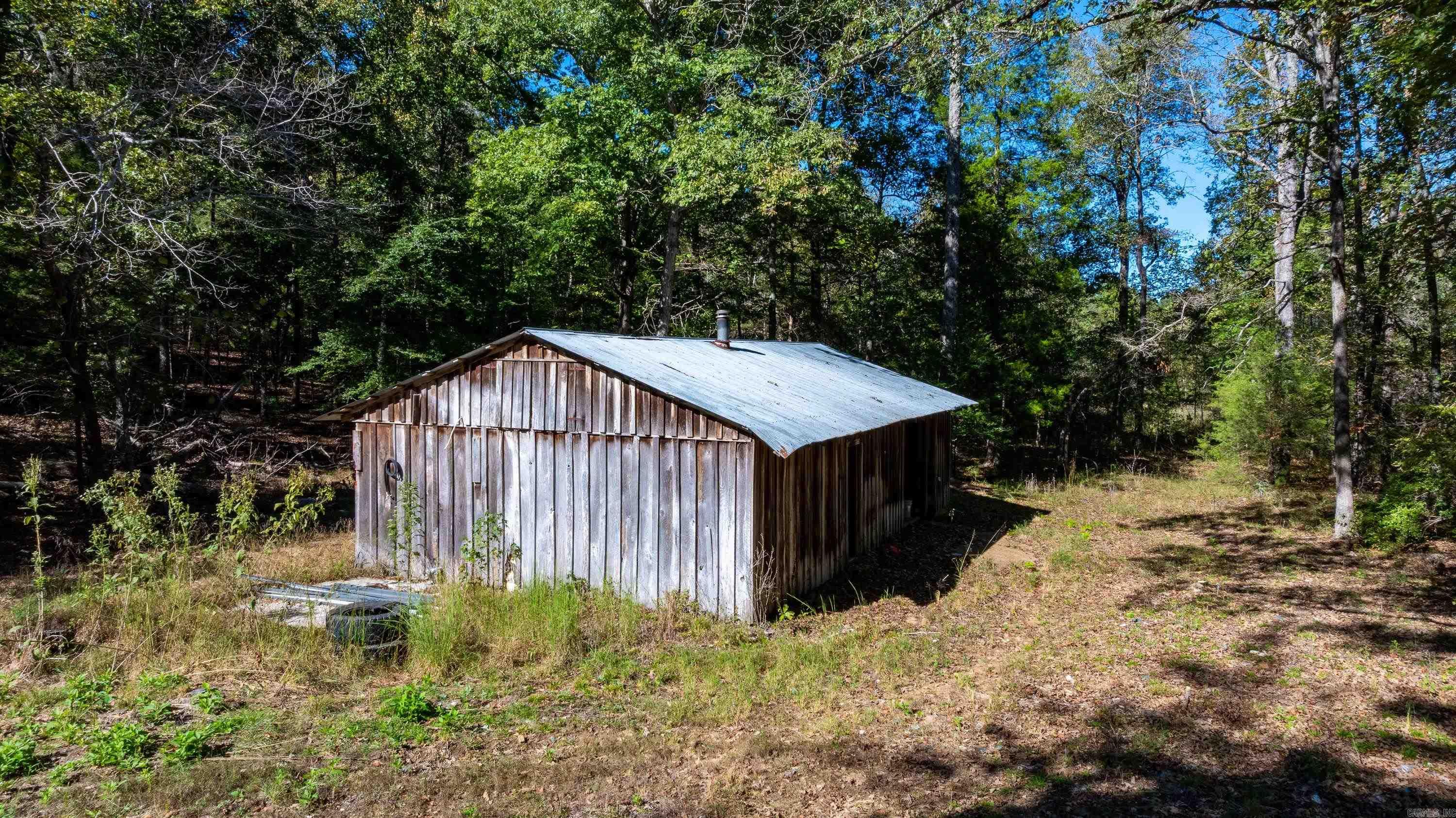 106 W Prosperity Rd Property Photo 43