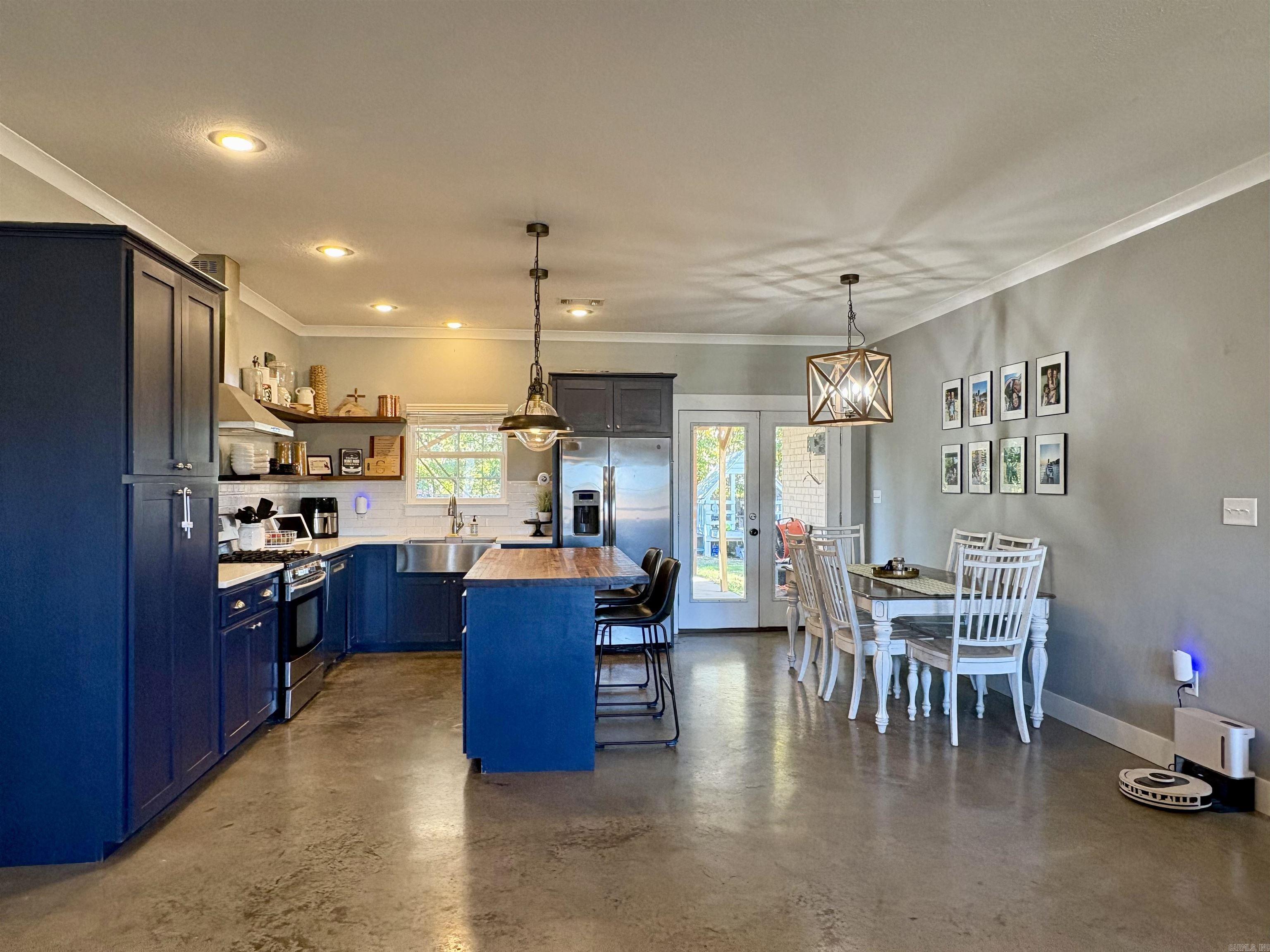 1705 Potter Street Property Photo 5