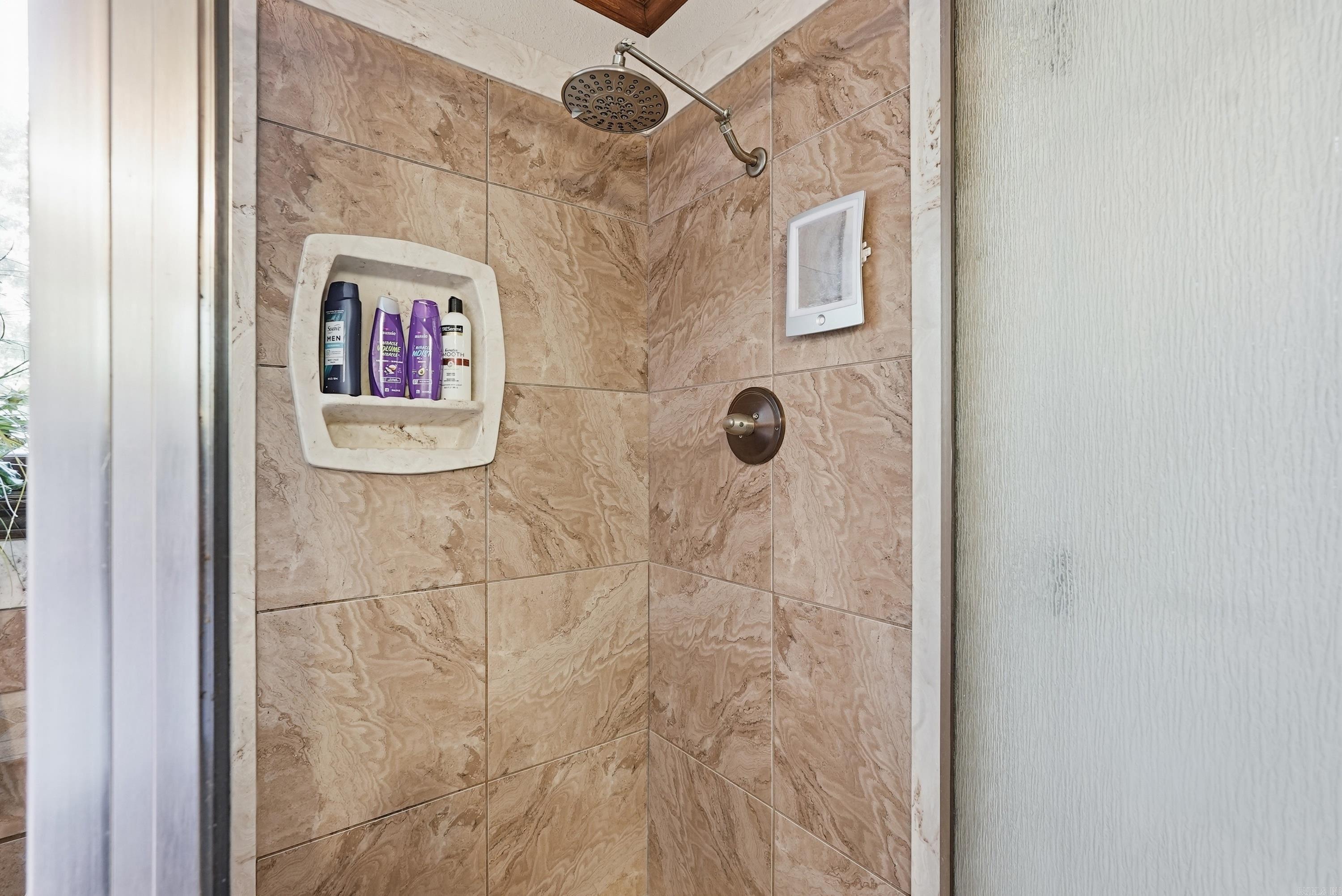 237 Longview Point Property Photo 23