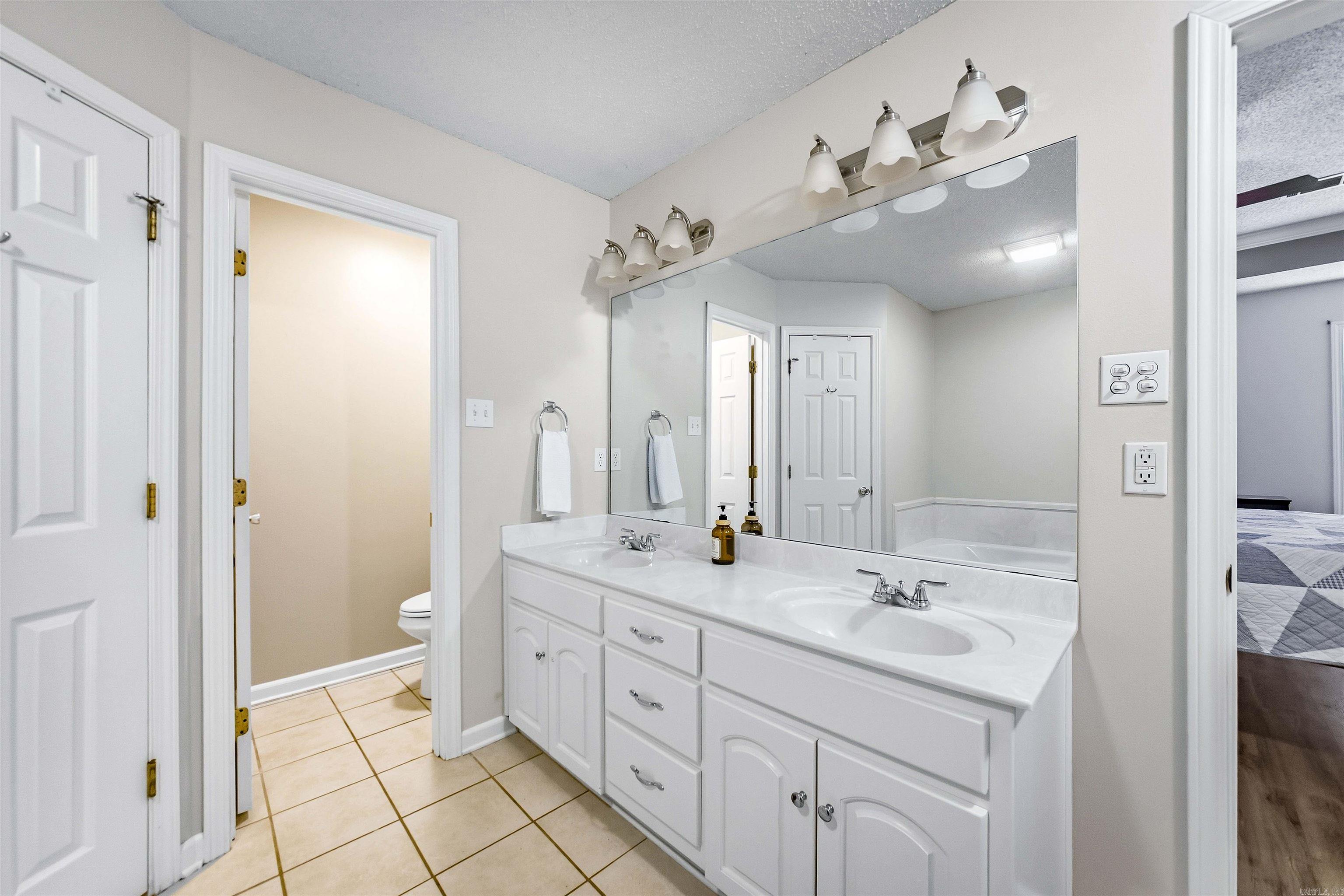 14 Stonewood Court Property Photo 20