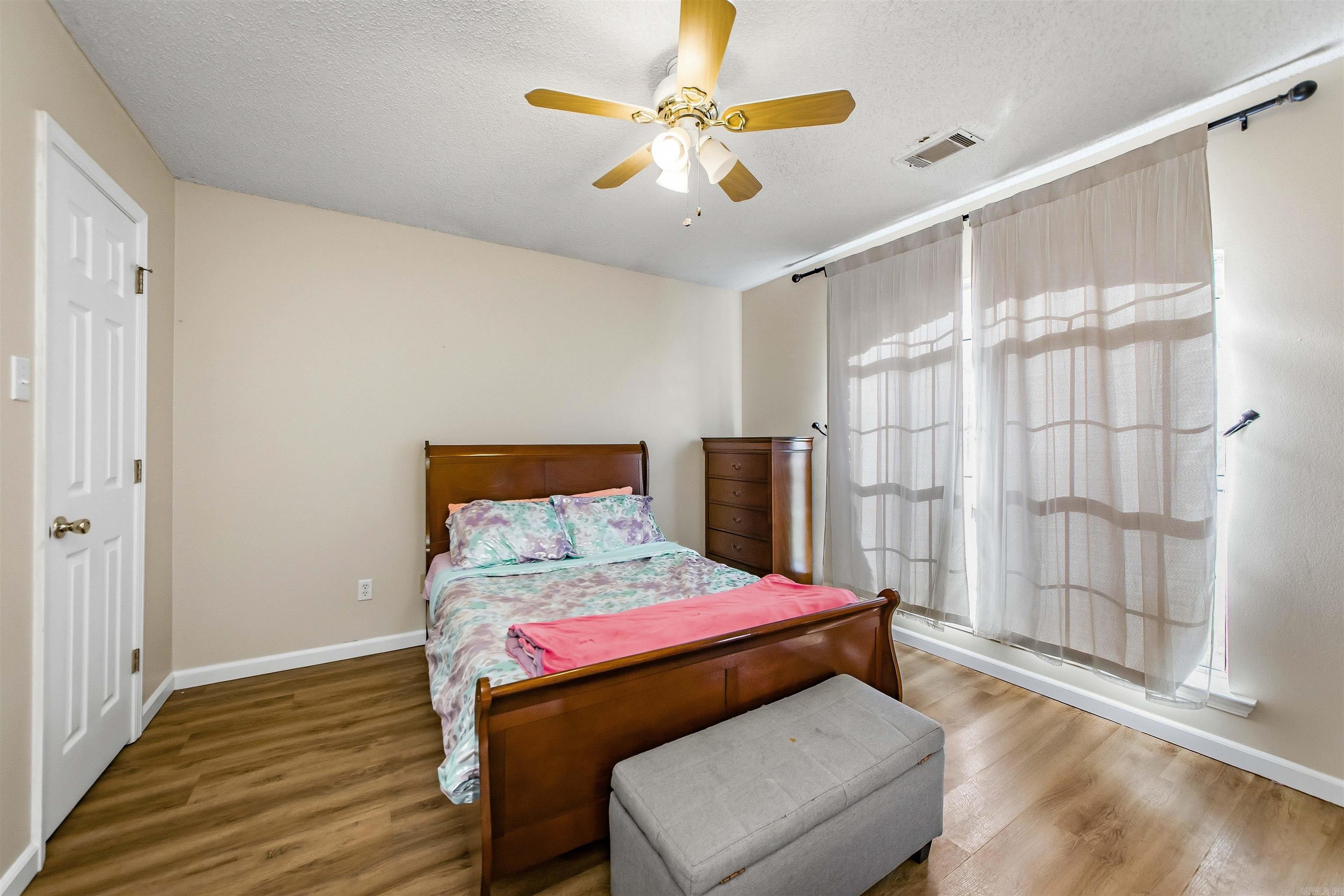 14 Stonewood Court Property Photo 23