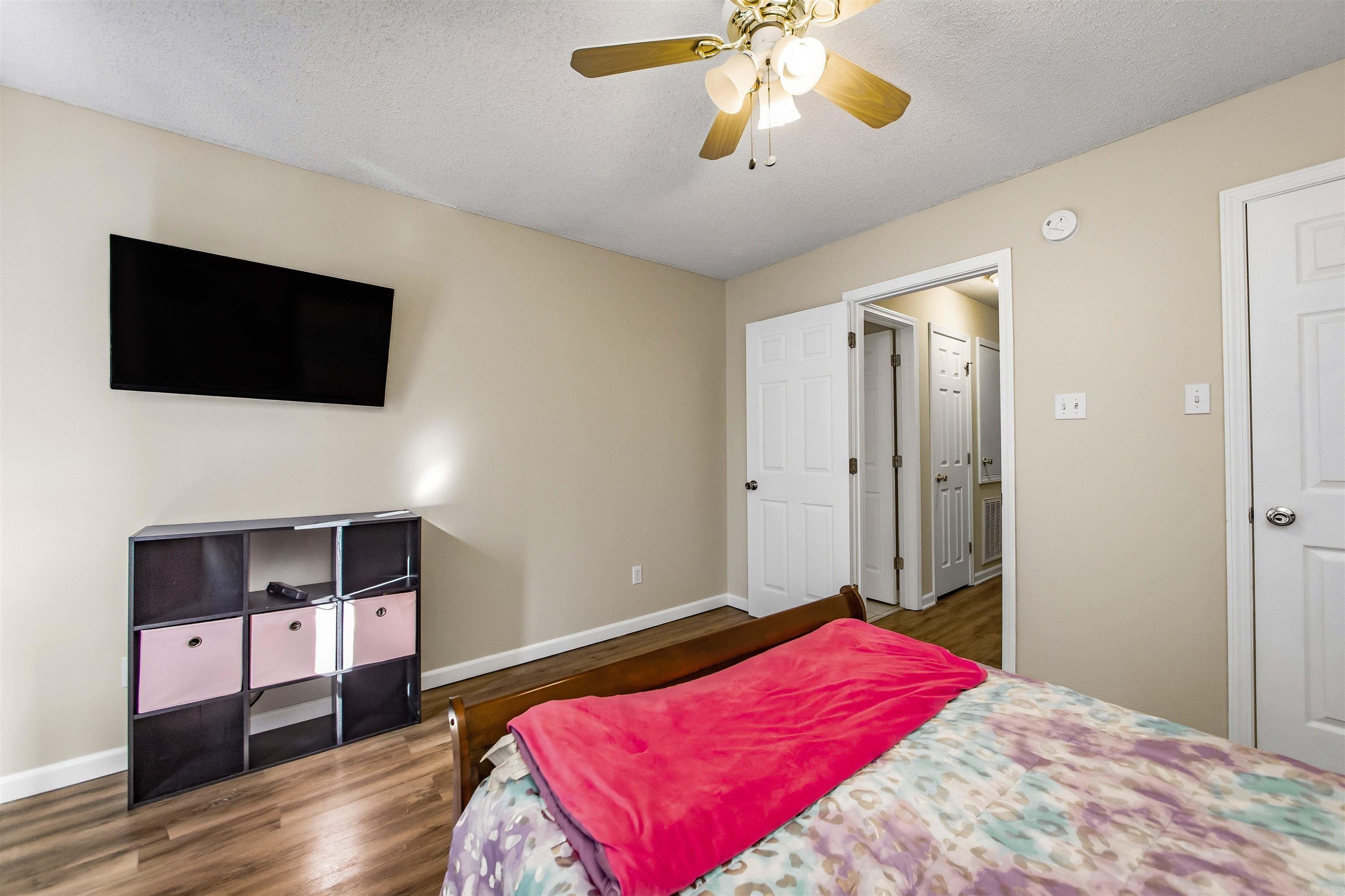 14 Stonewood Court Property Photo 24