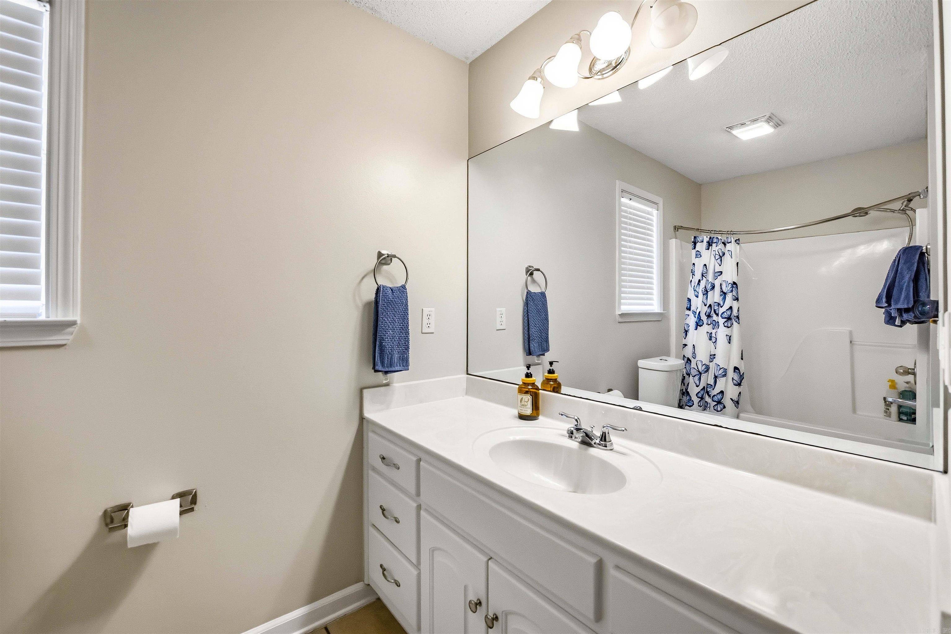 14 Stonewood Court Property Photo 25