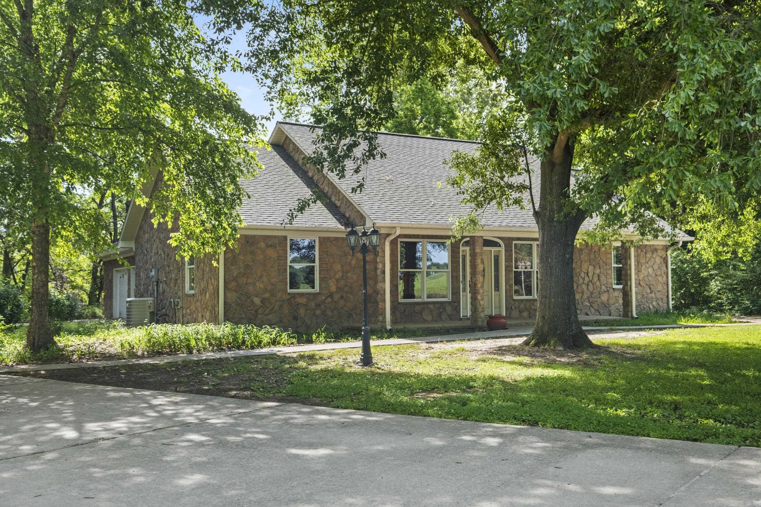 645 Drye Rd. Property Photo 1
